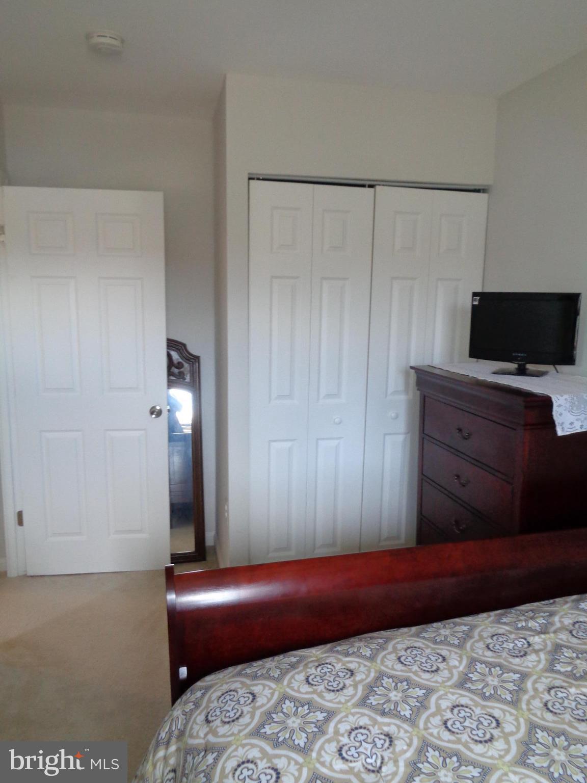 ST CHARLES SUB - HUNTINGTON - Residential Lease