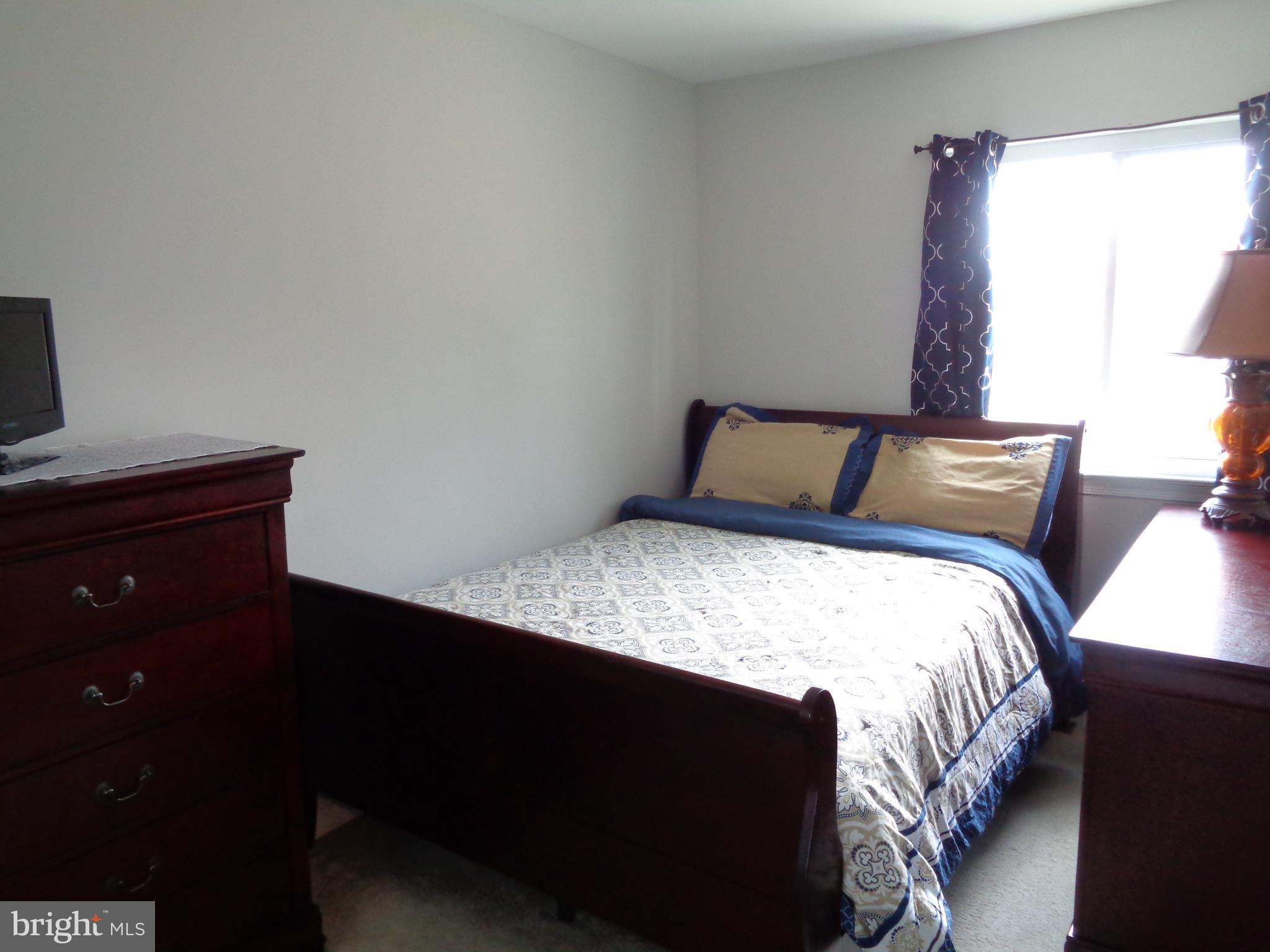 ST CHARLES SUB - HUNTINGTON - Residential Lease