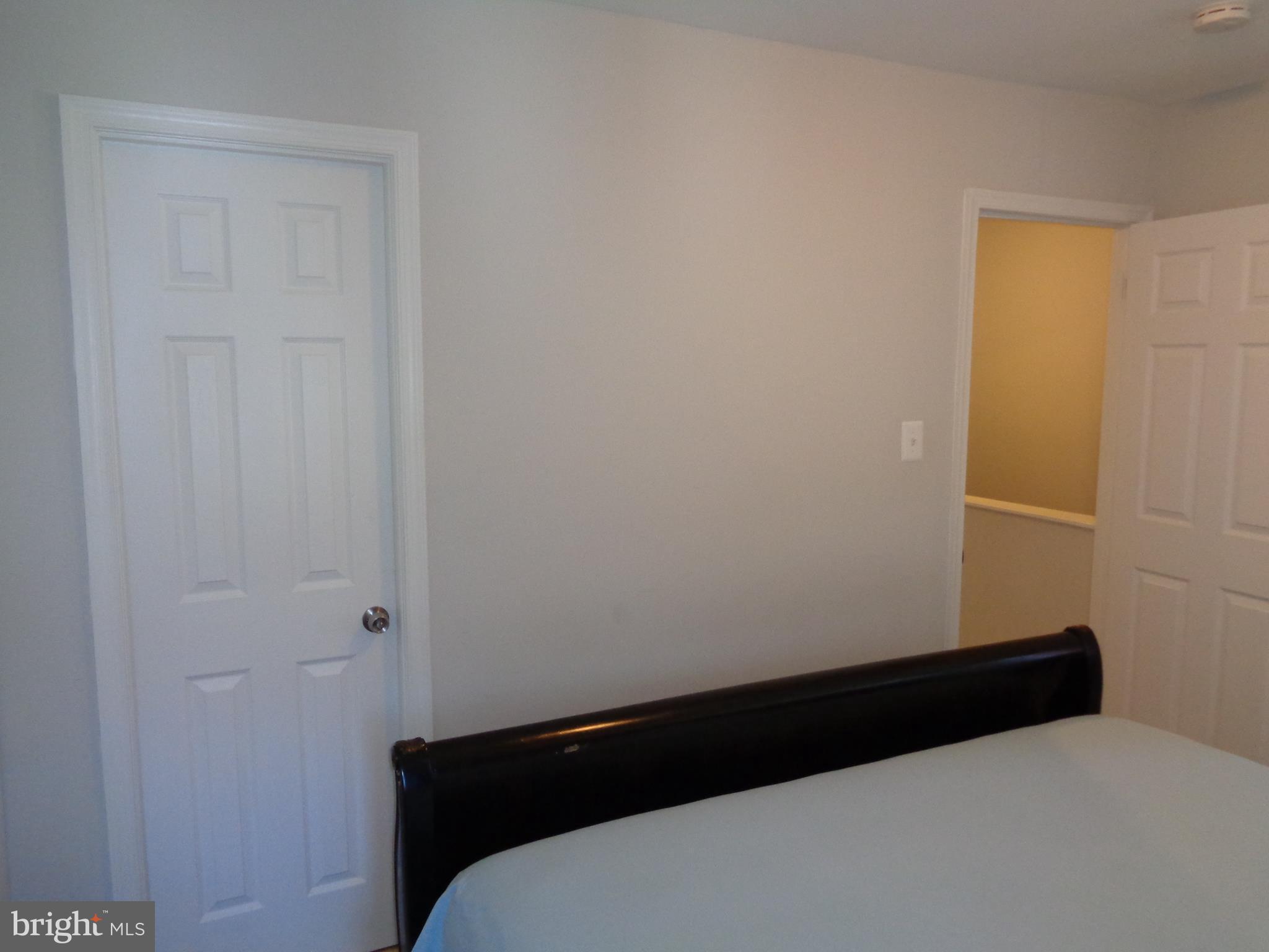 ST CHARLES SUB - HUNTINGTON - Residential Lease