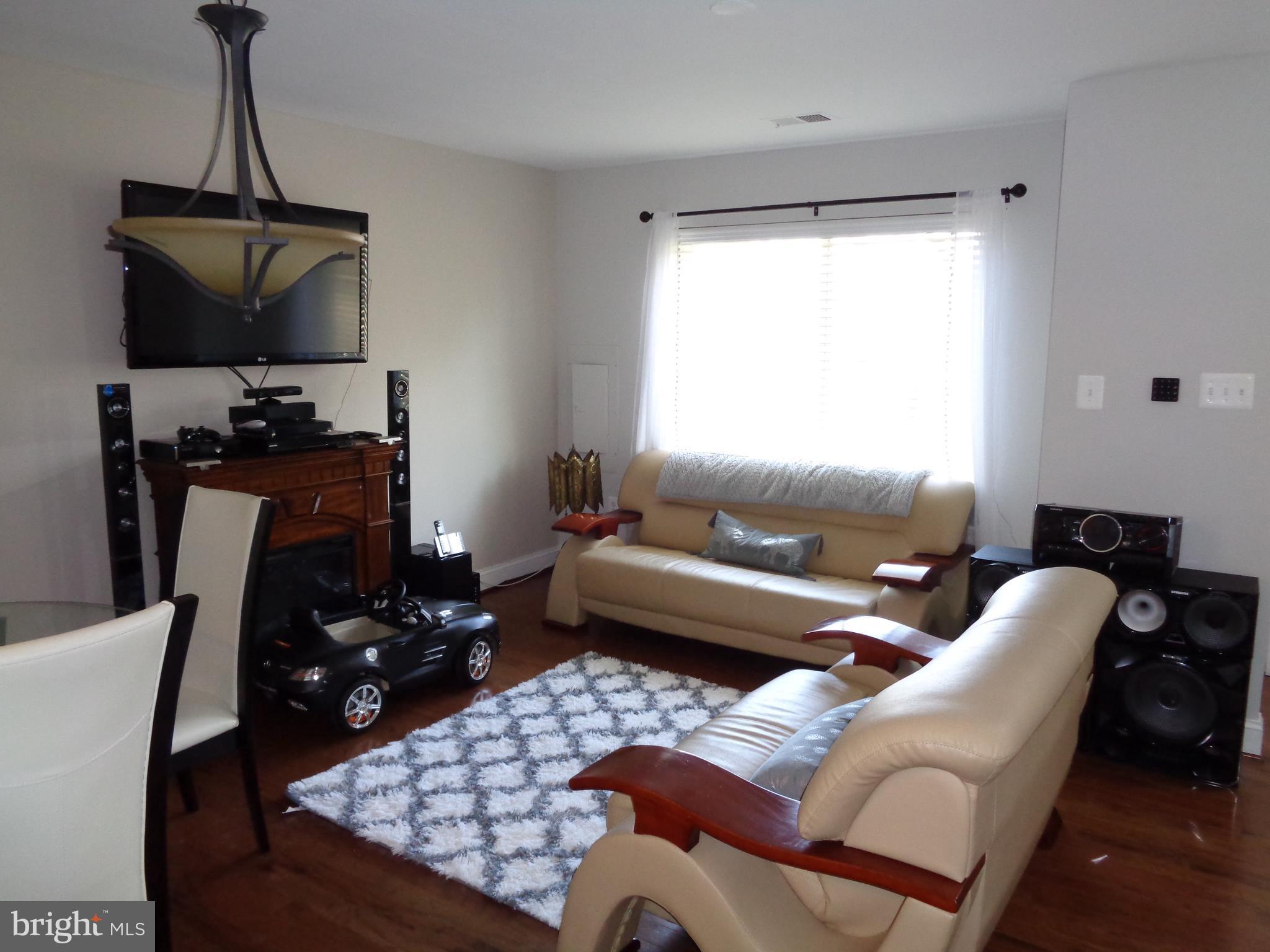 ST CHARLES SUB - HUNTINGTON - Residential Lease