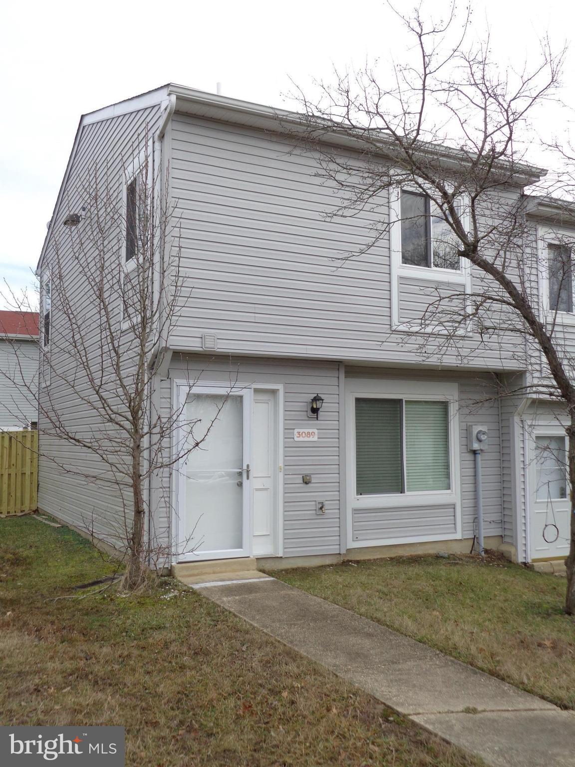 ST CHARLES SUB - HUNTINGTON - Residential Lease