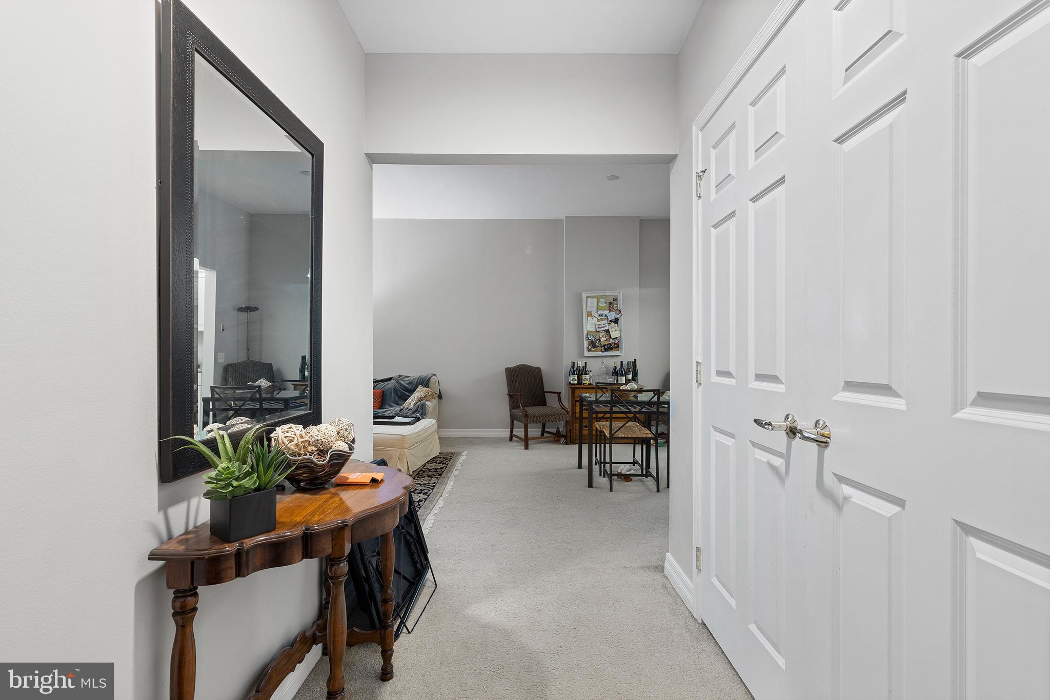 LOGAN SQUARE - Residential Lease