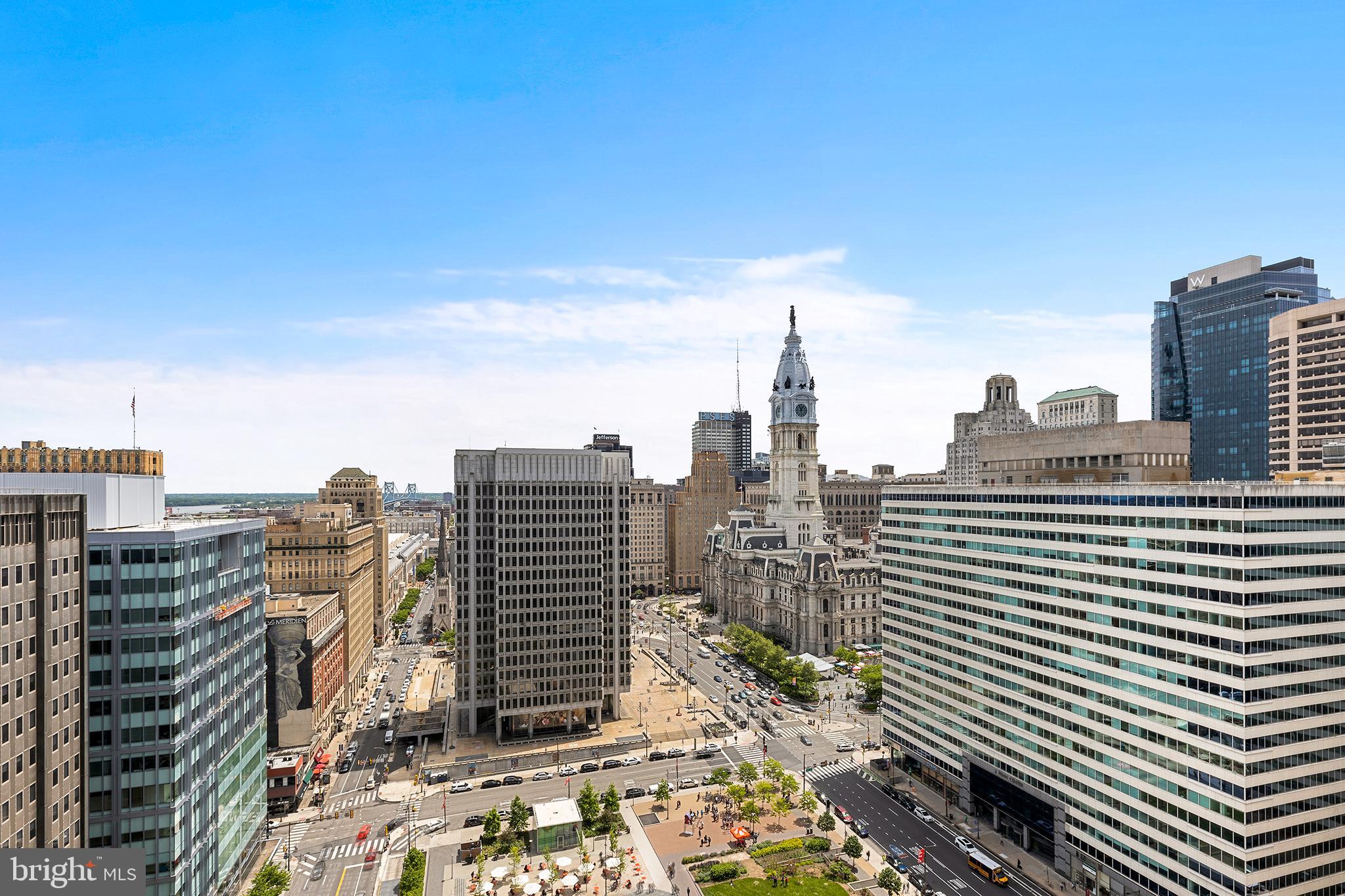 LOGAN SQUARE - Residential Lease