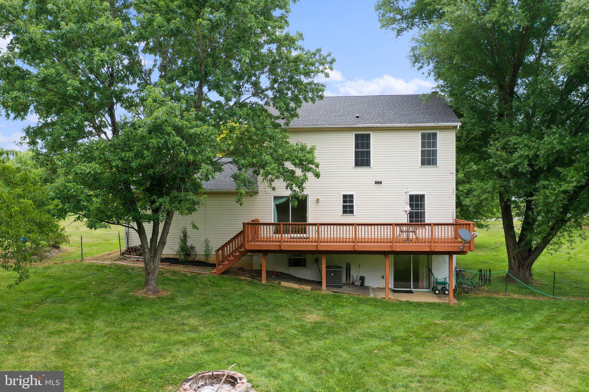 HIGHLAND MEADOWS - Residential