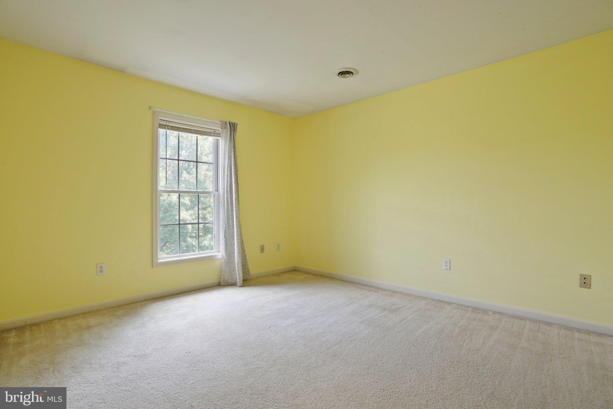 HIGHLAND MEADOWS - Residential