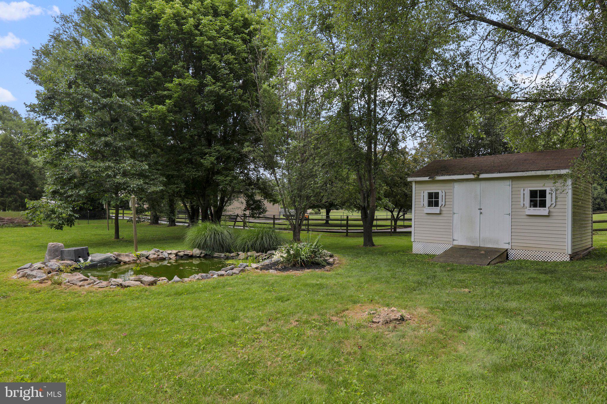 HIGHLAND MEADOWS - Residential