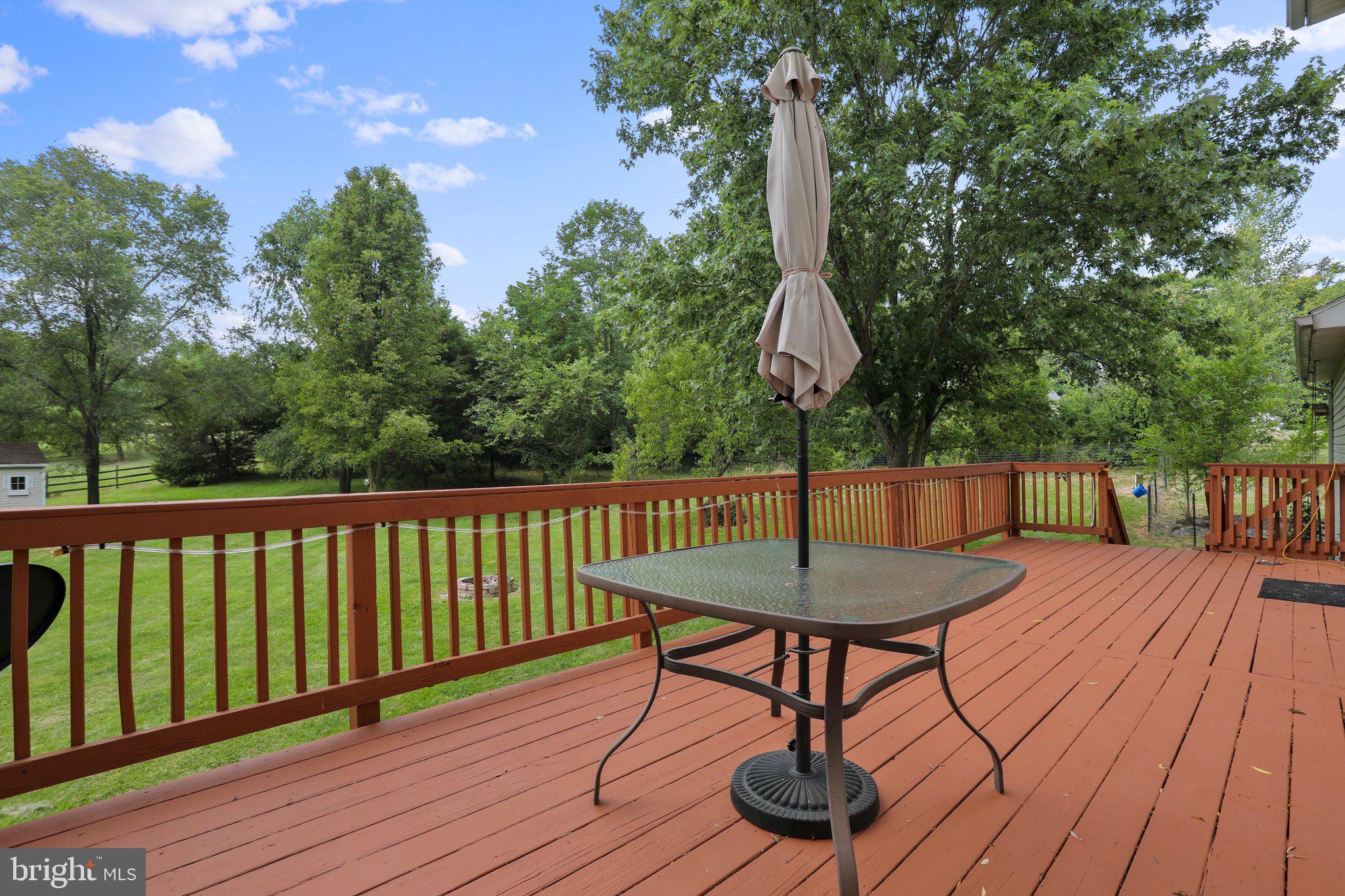 HIGHLAND MEADOWS - Residential