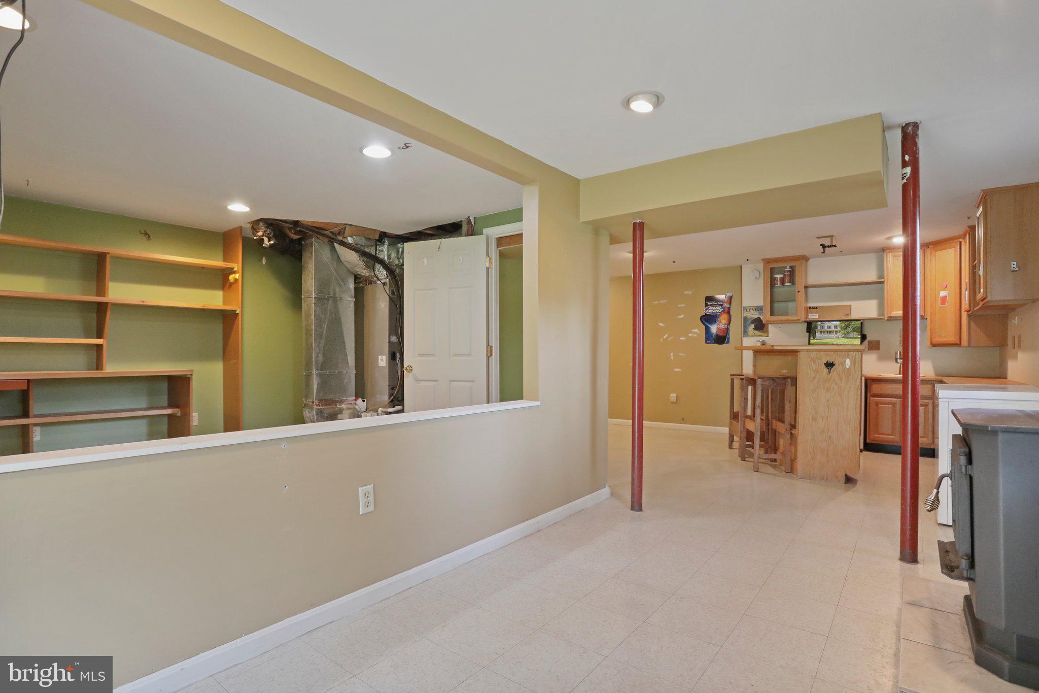 HIGHLAND MEADOWS - Residential