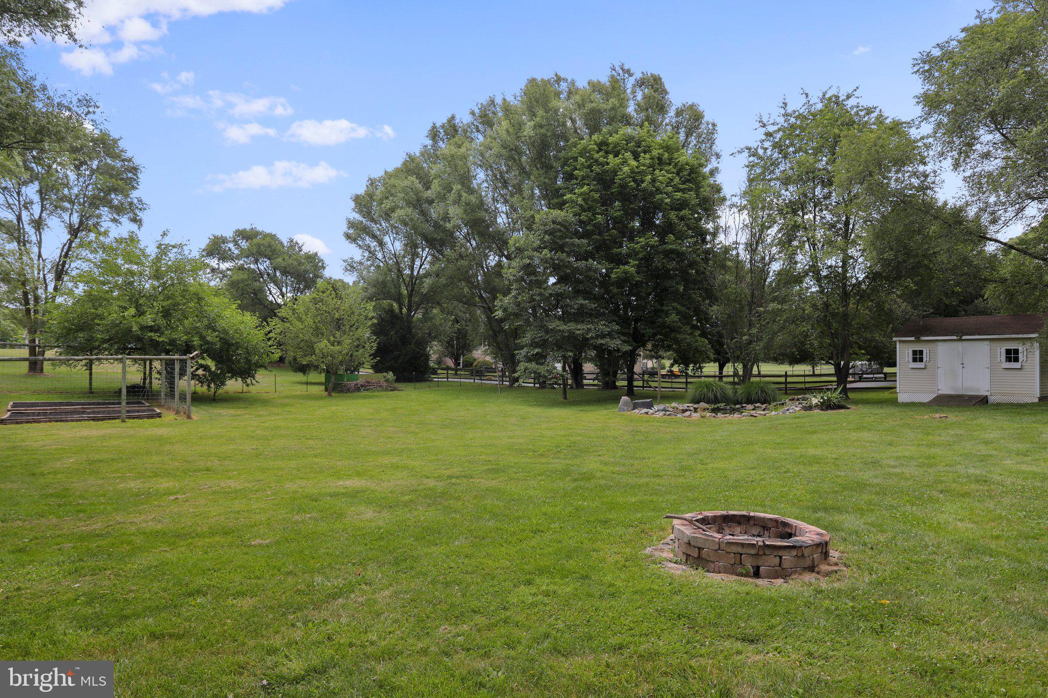 HIGHLAND MEADOWS - Residential