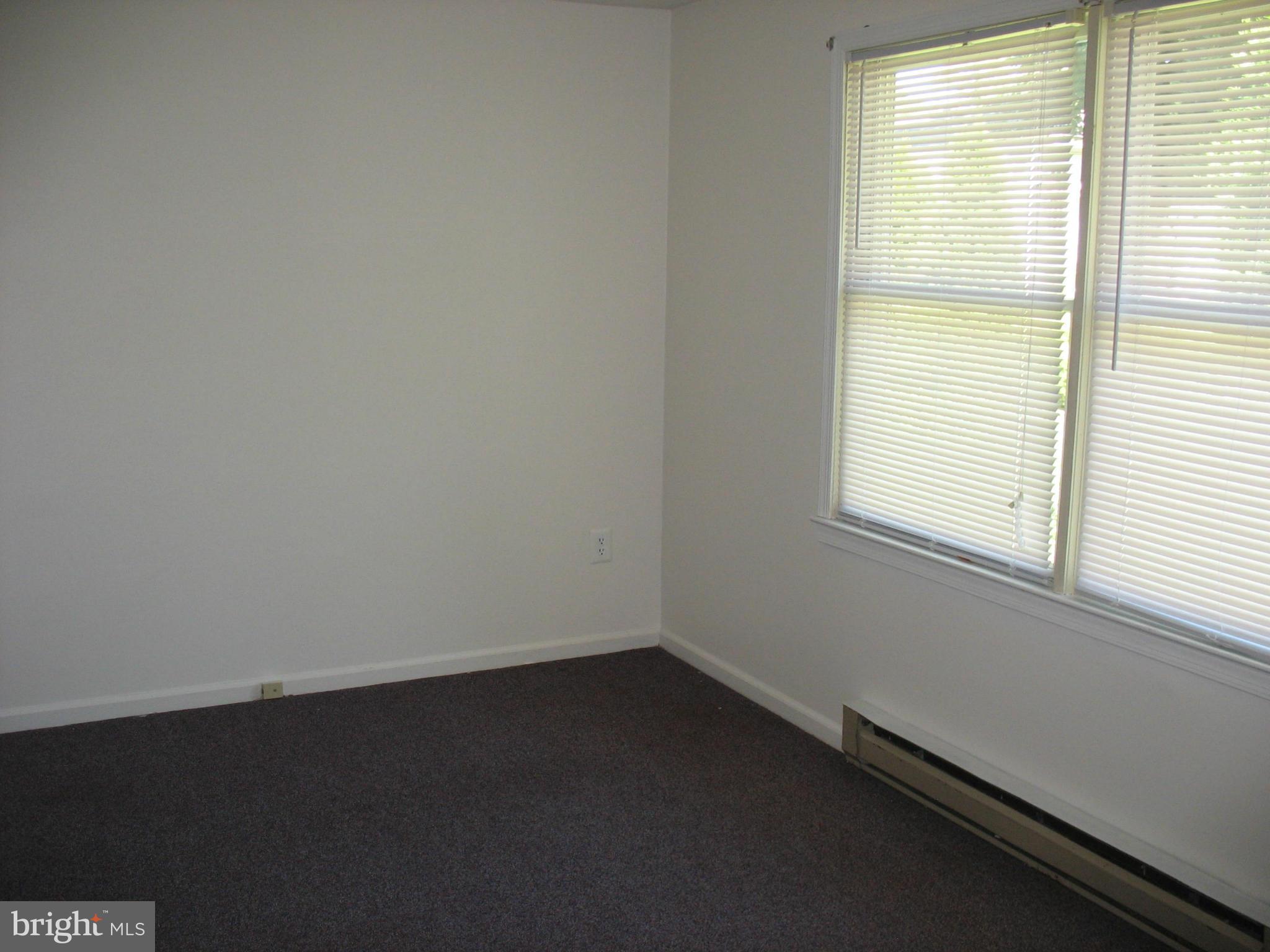 KEN GAR - Residential Lease