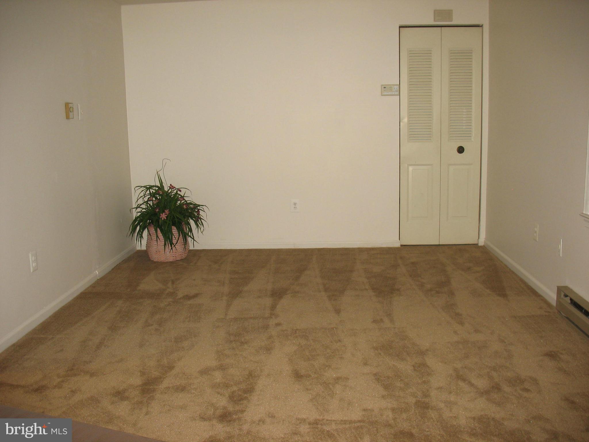 KEN GAR - Residential Lease