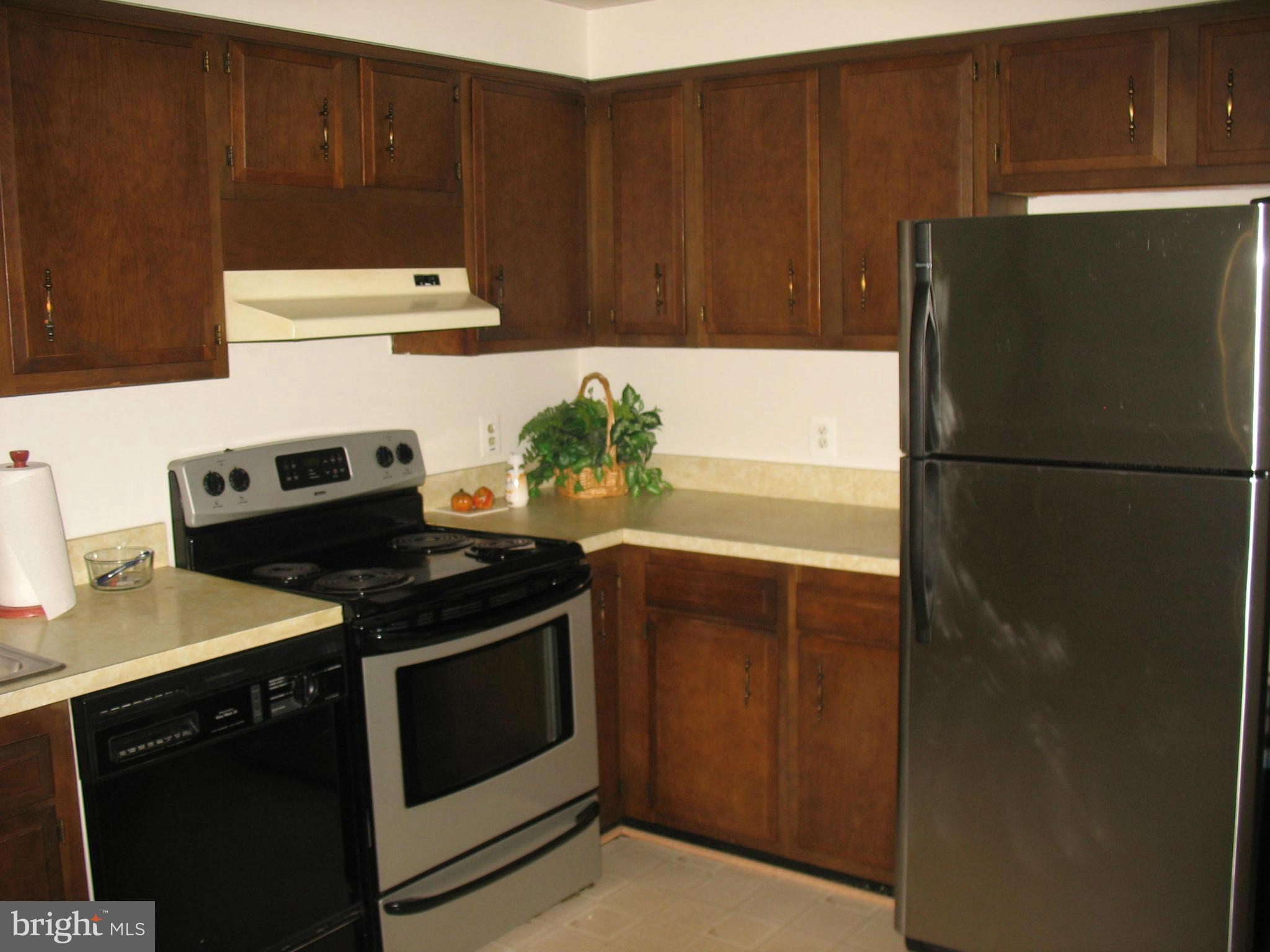 KEN GAR - Residential Lease