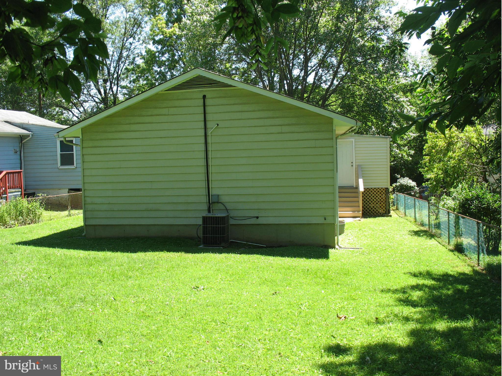 KEN GAR - Residential Lease