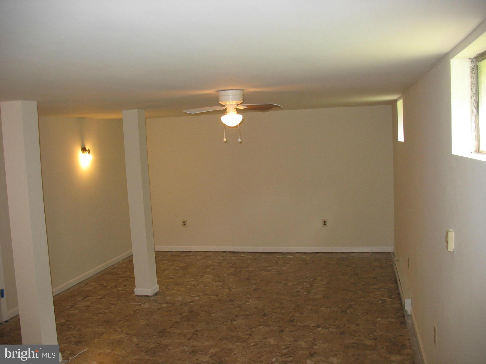 KEN GAR - Residential Lease