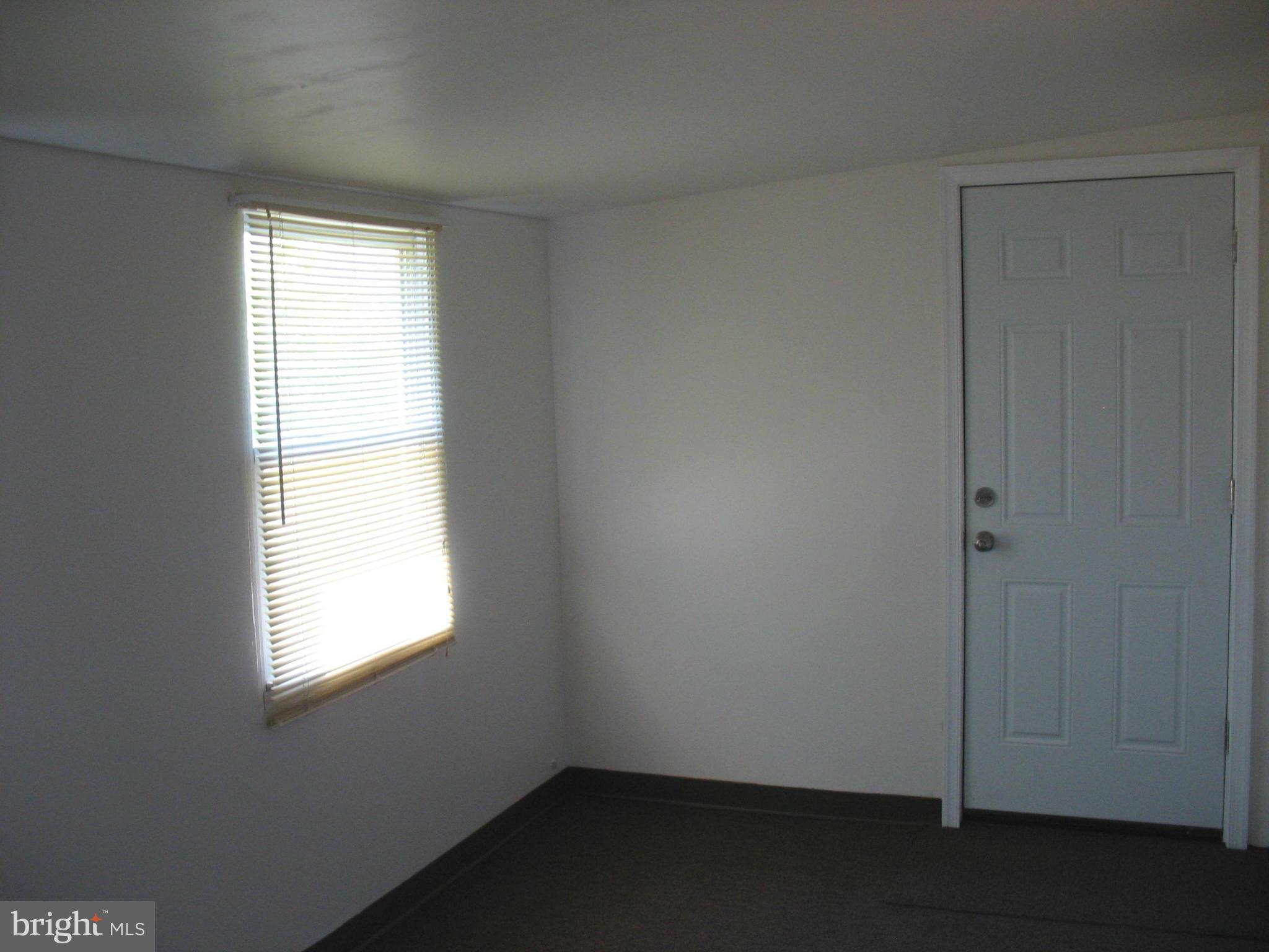 KEN GAR - Residential Lease