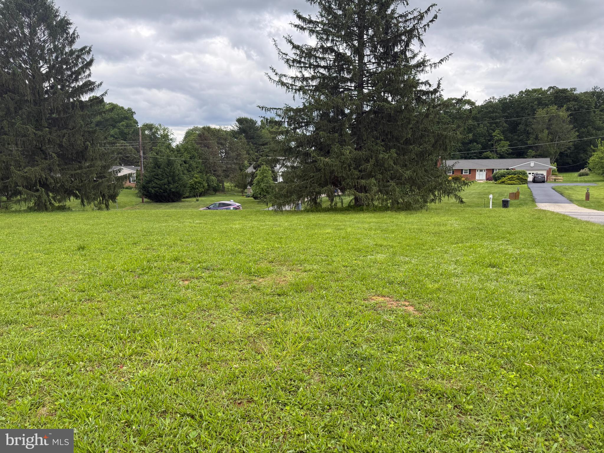 26500 AIKEN DRIVE