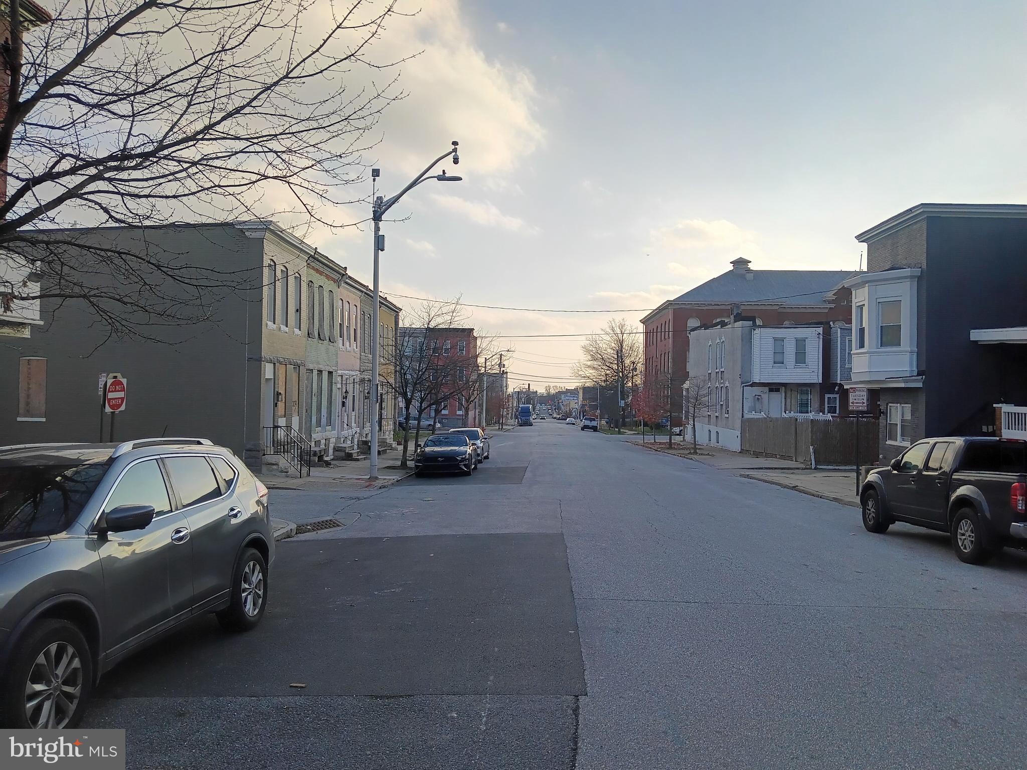 2015 N SMALLWOOD STREET