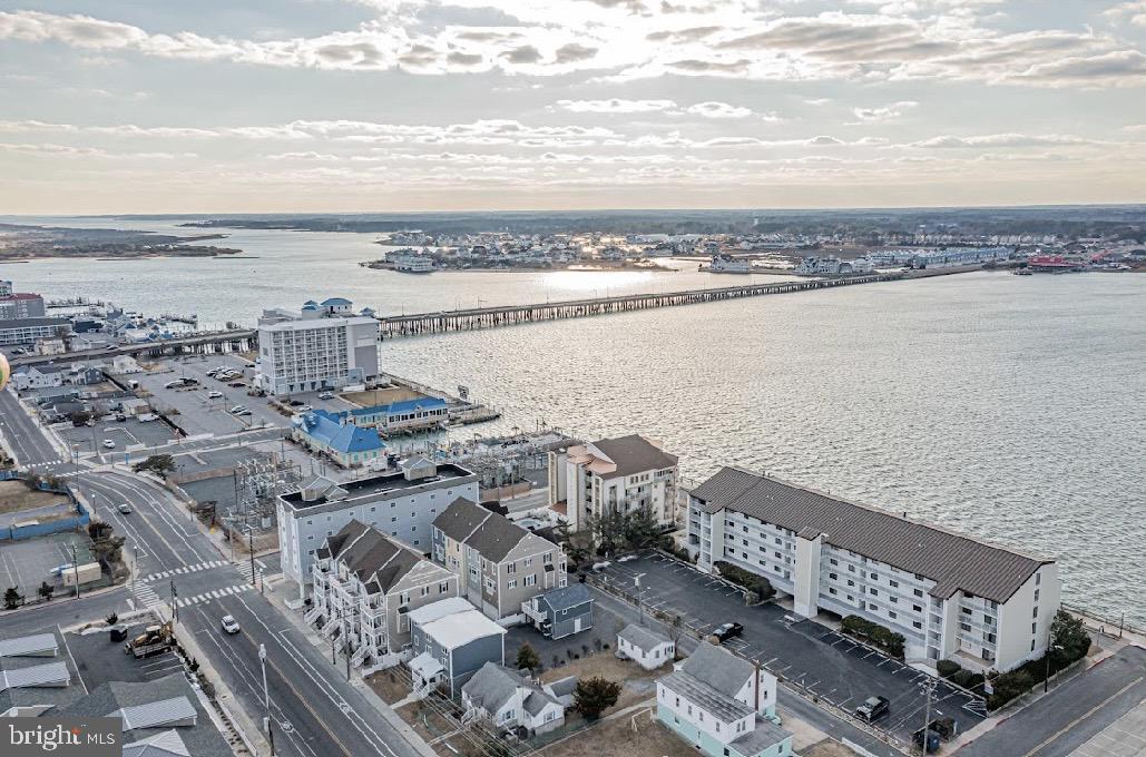 202 BAYVIEW LANE D 5