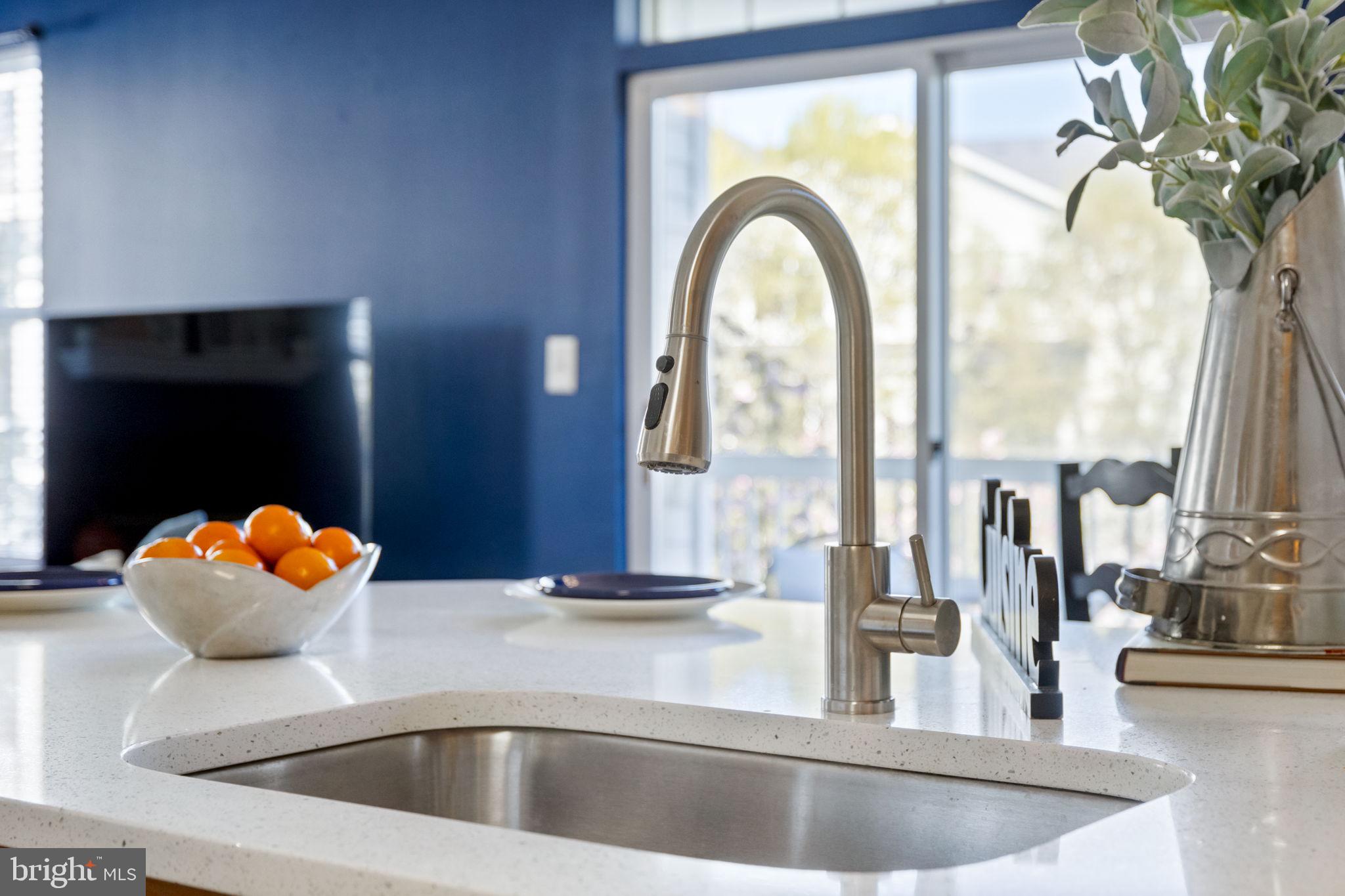 FOX MILL STATION - Residential