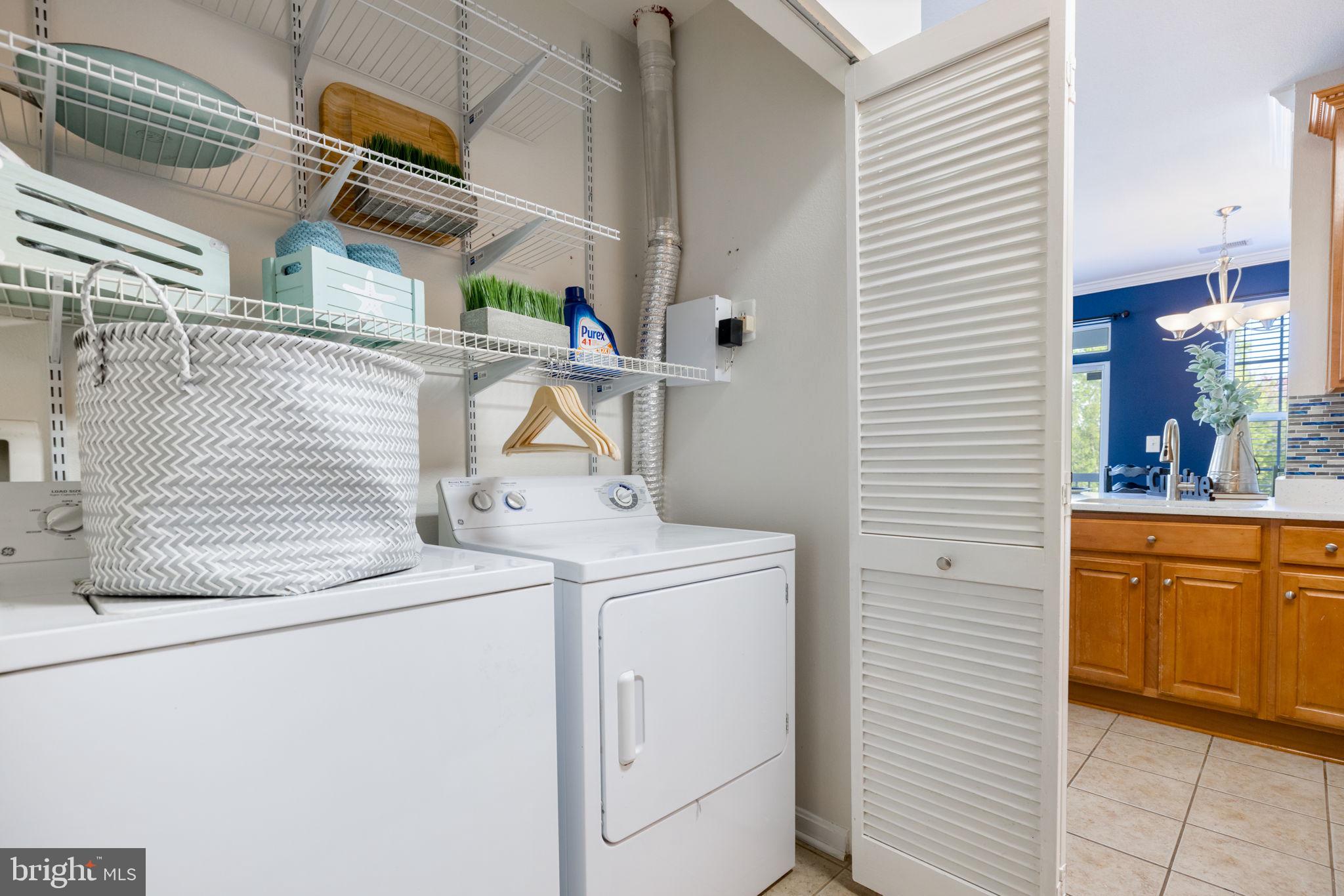 FOX MILL STATION - Residential