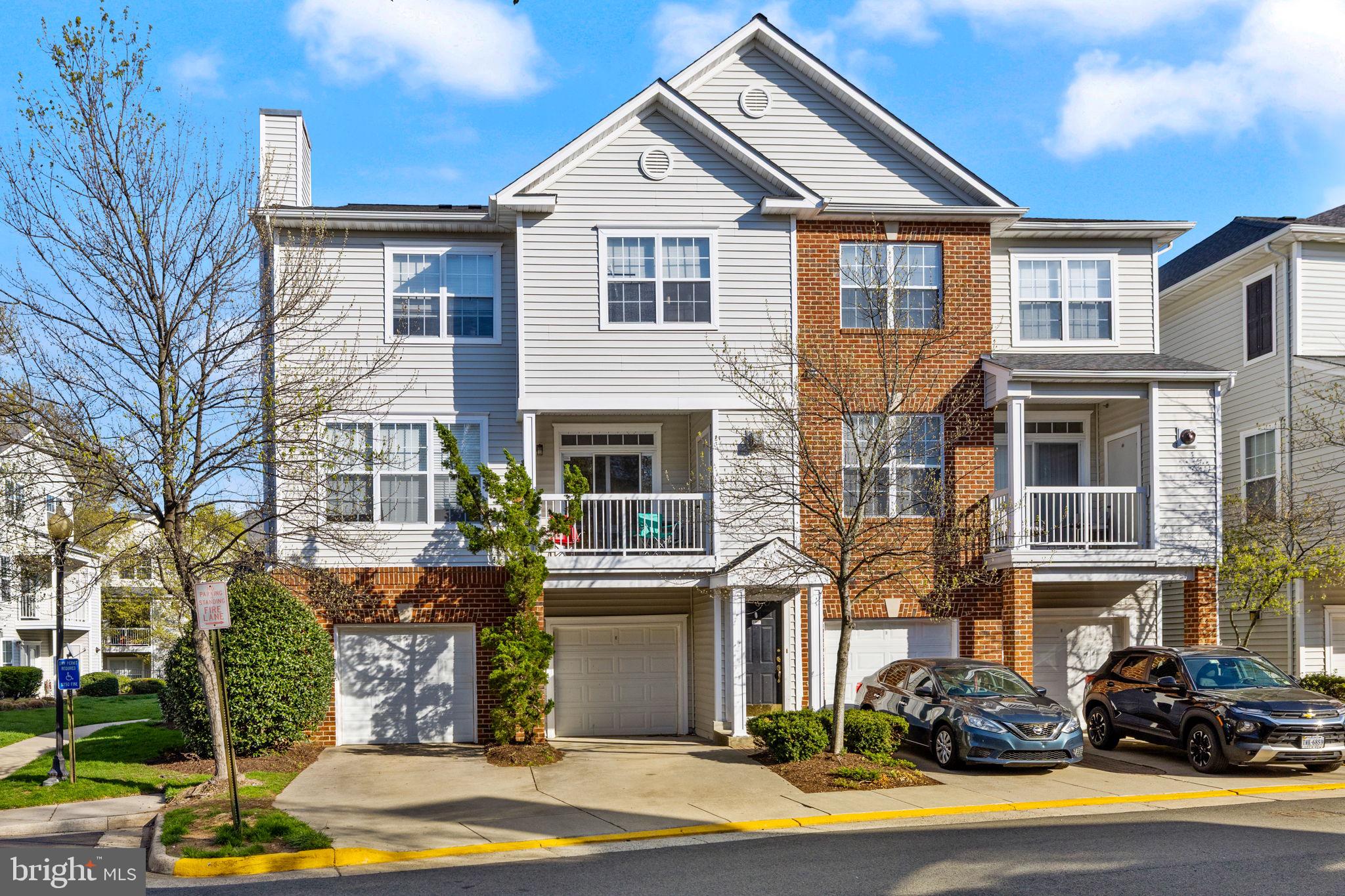 FOX MILL STATION - Residential