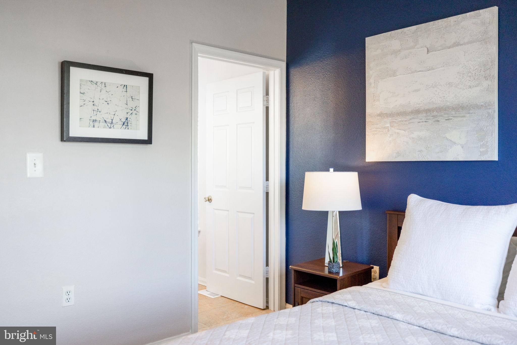 FOX MILL STATION - Residential