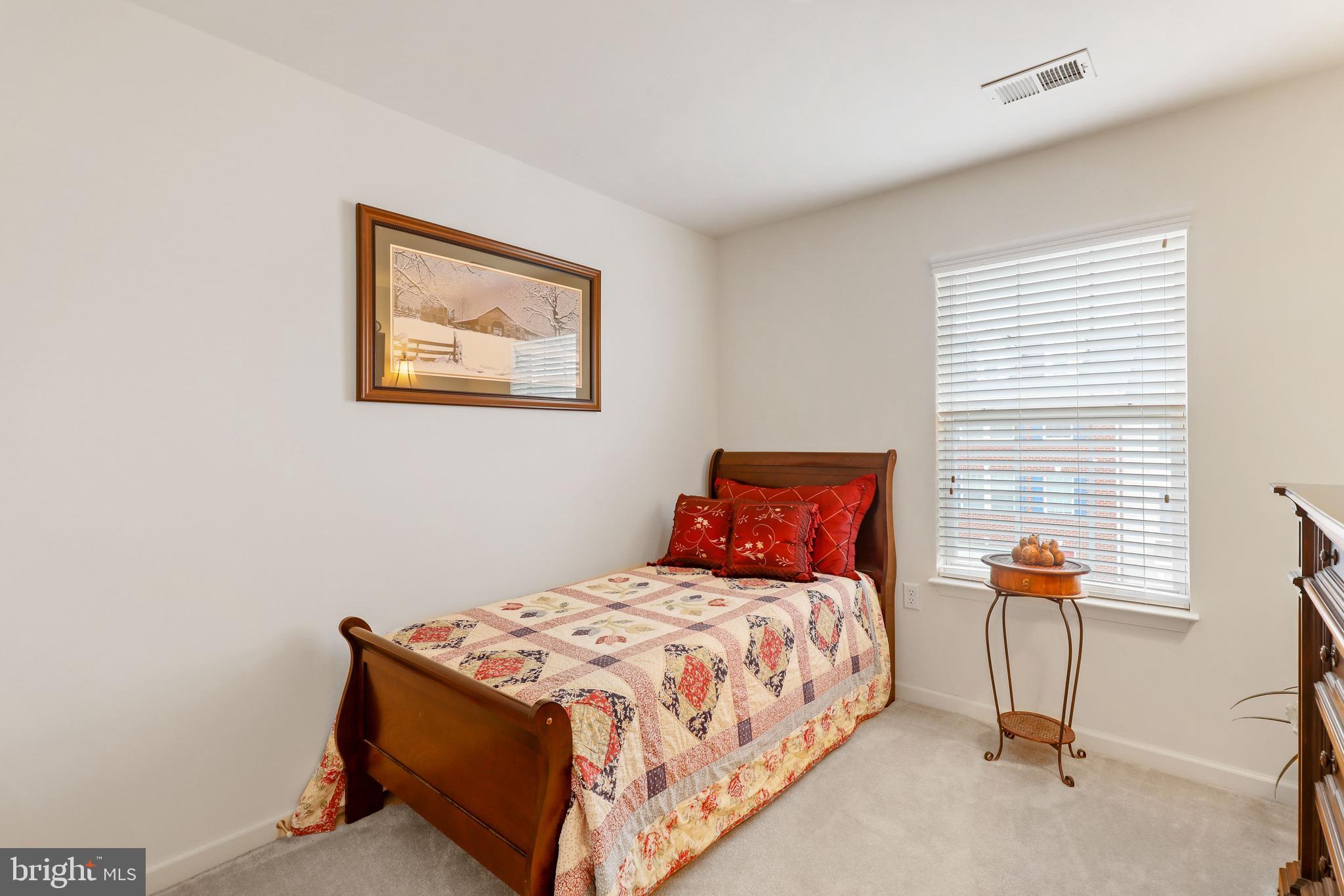 BROOKLAND MANOR - Residential