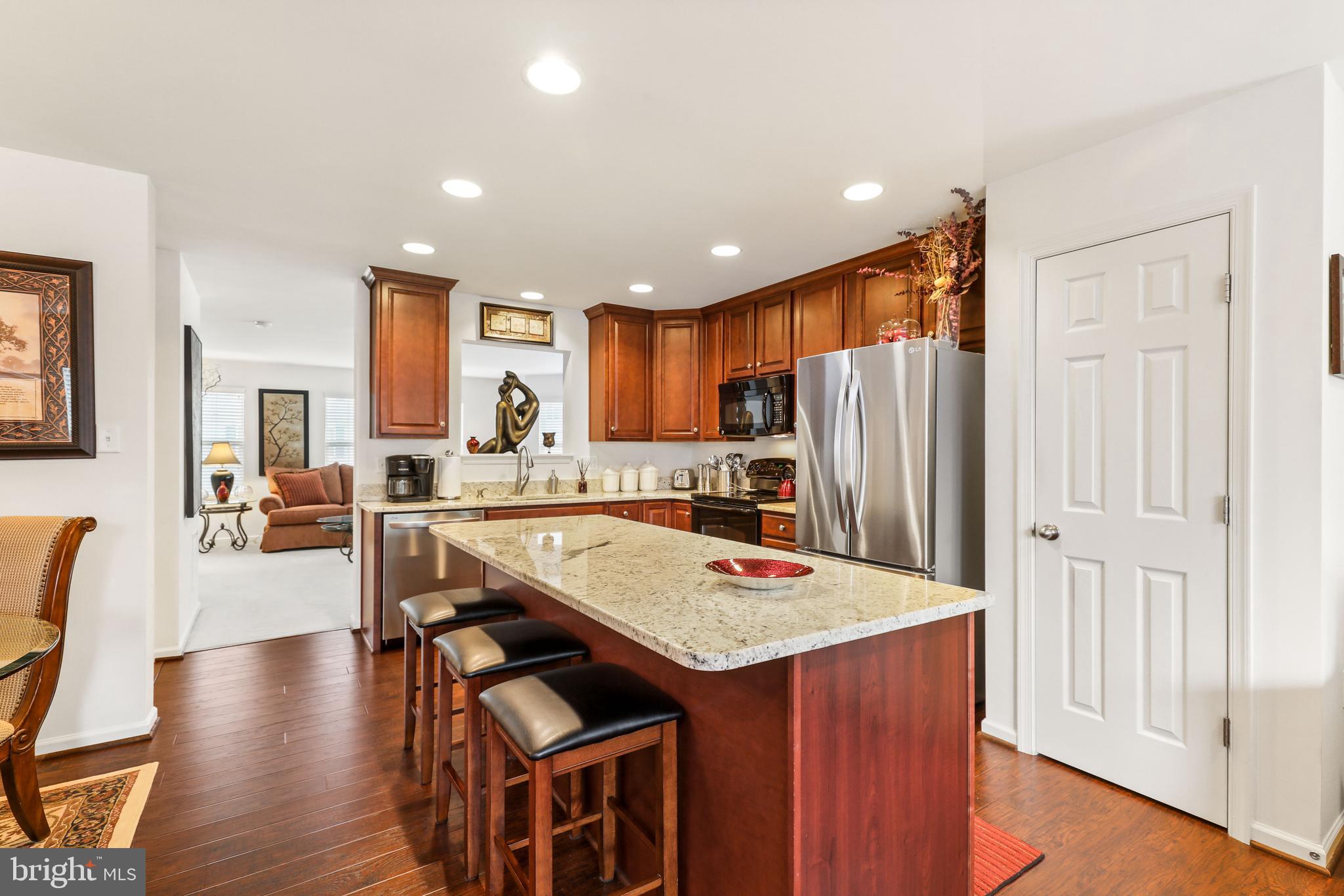 BROOKLAND MANOR - Residential