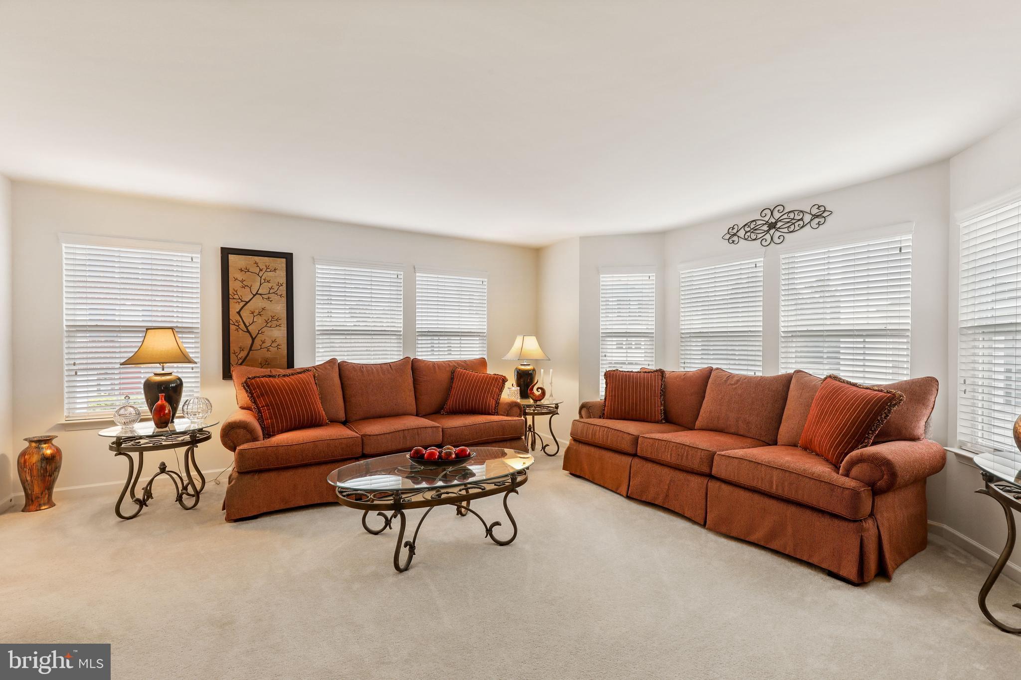 BROOKLAND MANOR - Residential