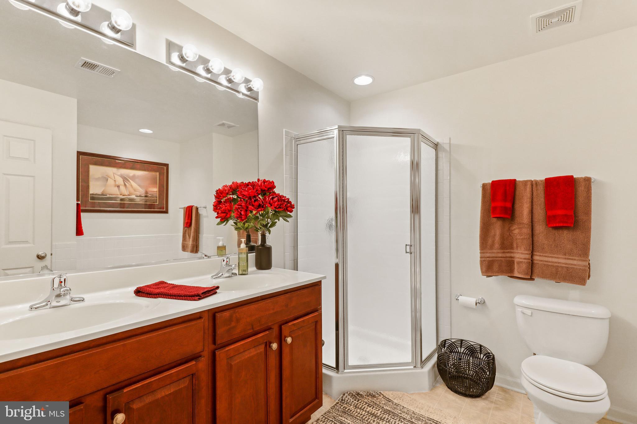 BROOKLAND MANOR - Residential