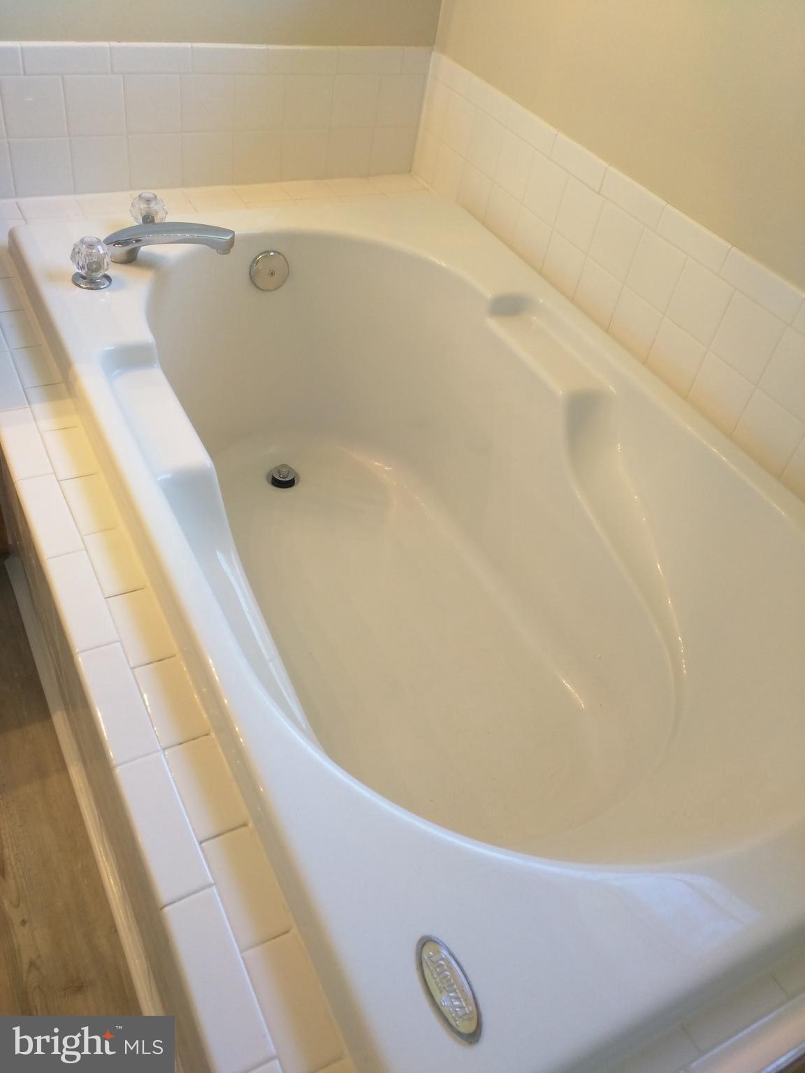 FOREST PARK - Residential Lease