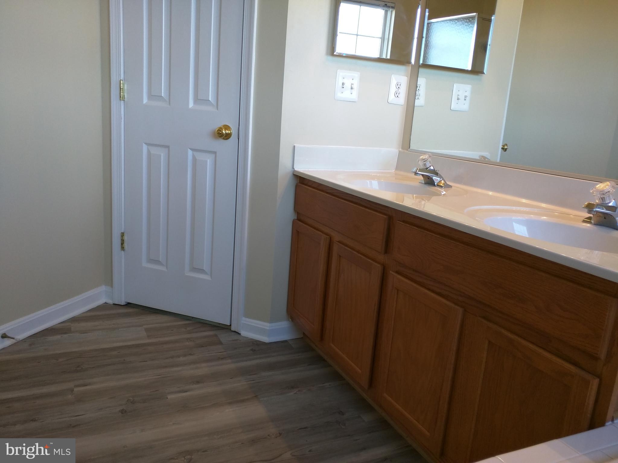 FOREST PARK - Residential Lease