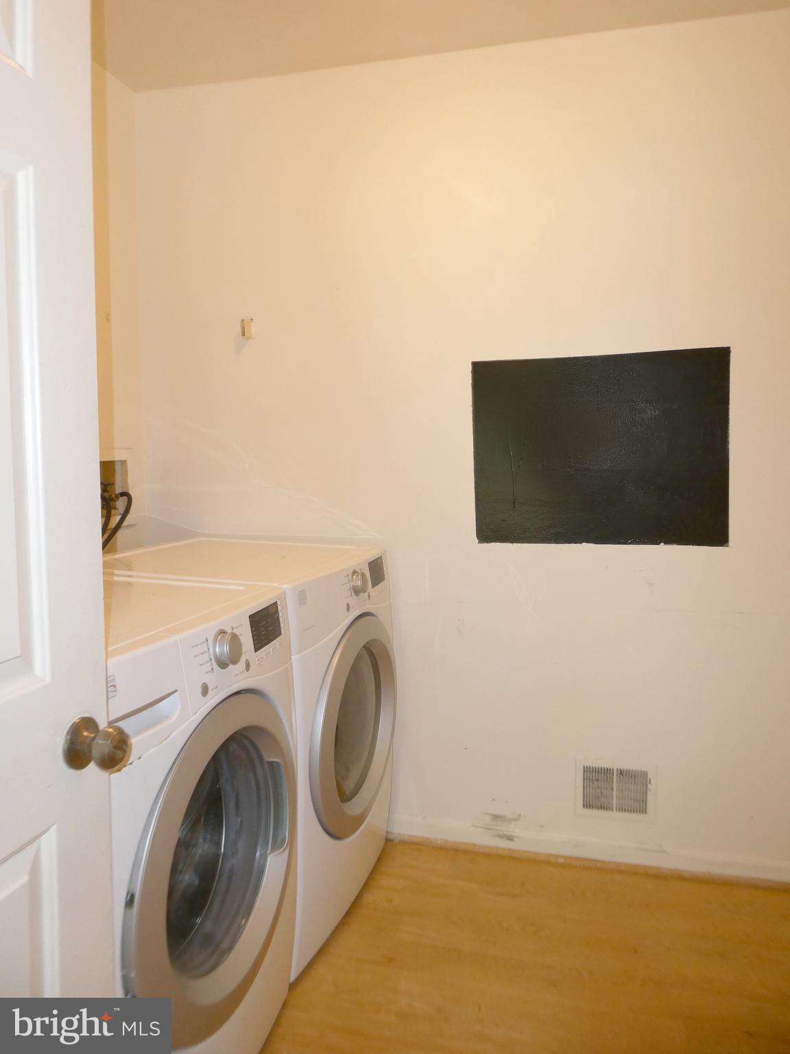 COLLINGTON STATION - Residential