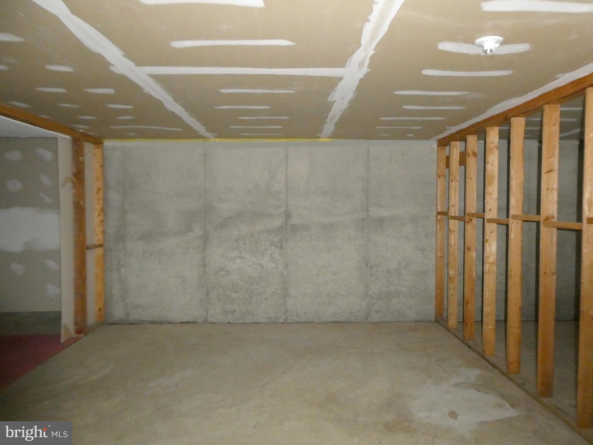 COLLINGTON STATION - Residential