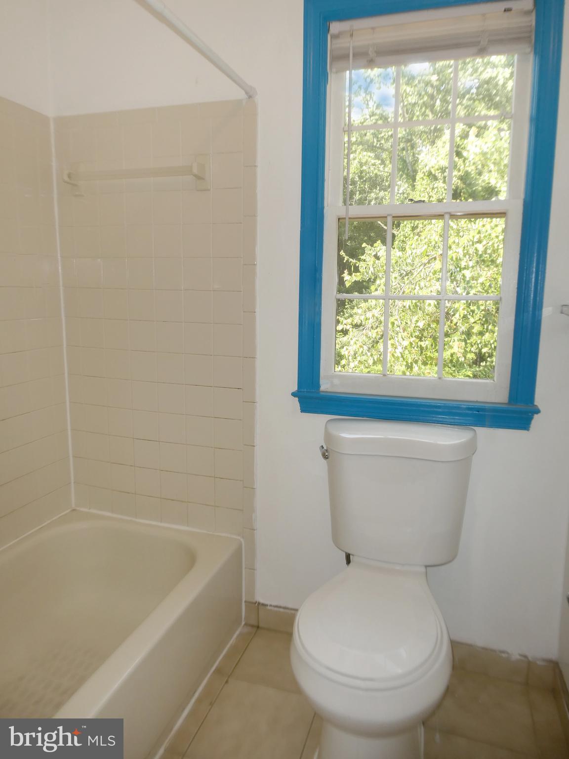 COLLINGTON STATION - Residential