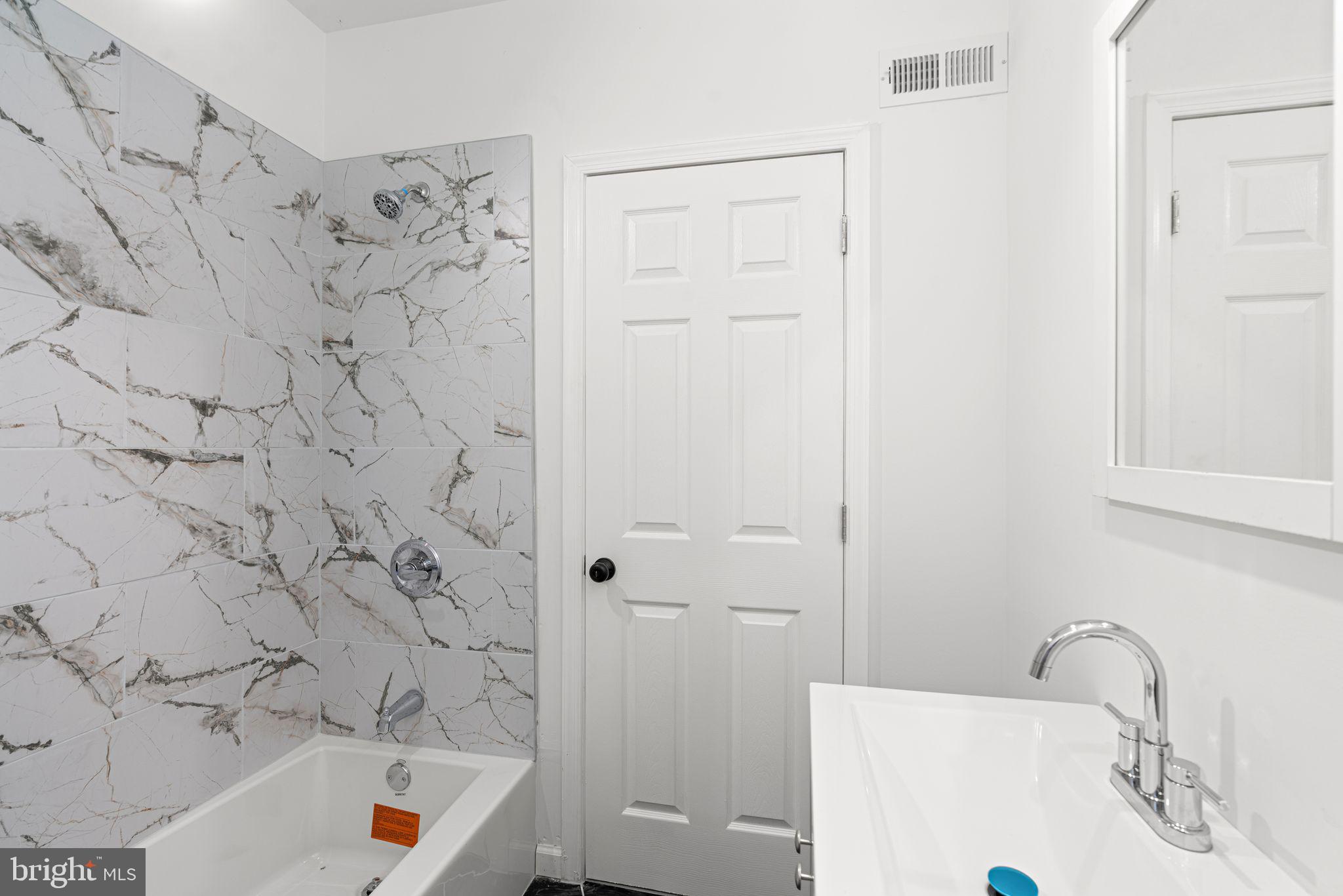 KINGSESSING - Residential