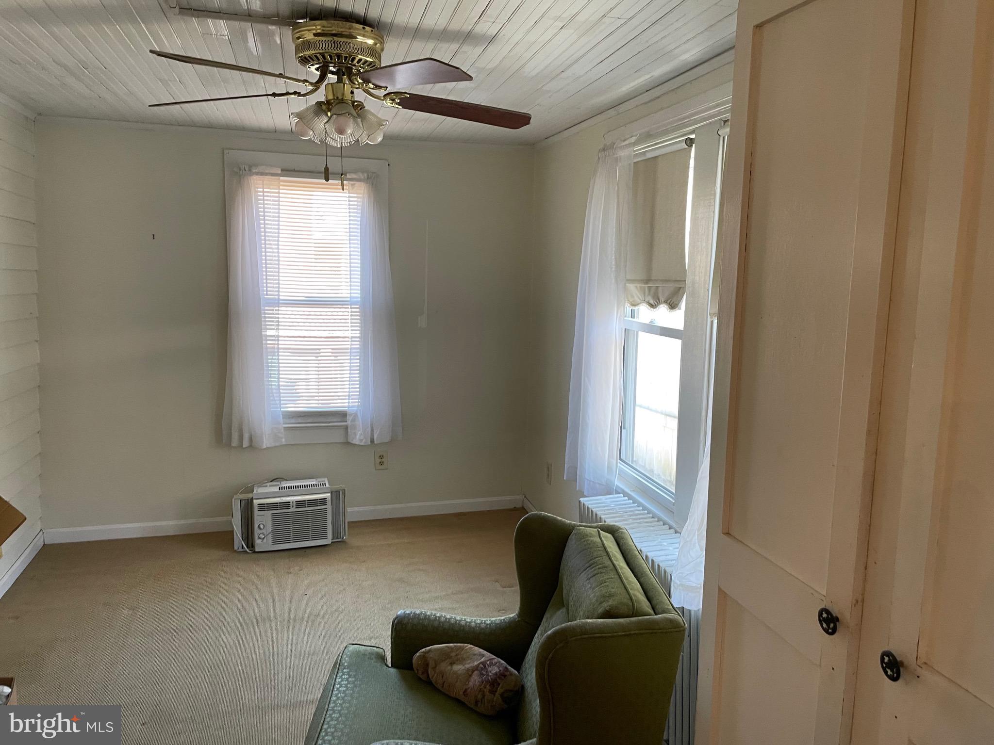 POTTSVILLE - Residential