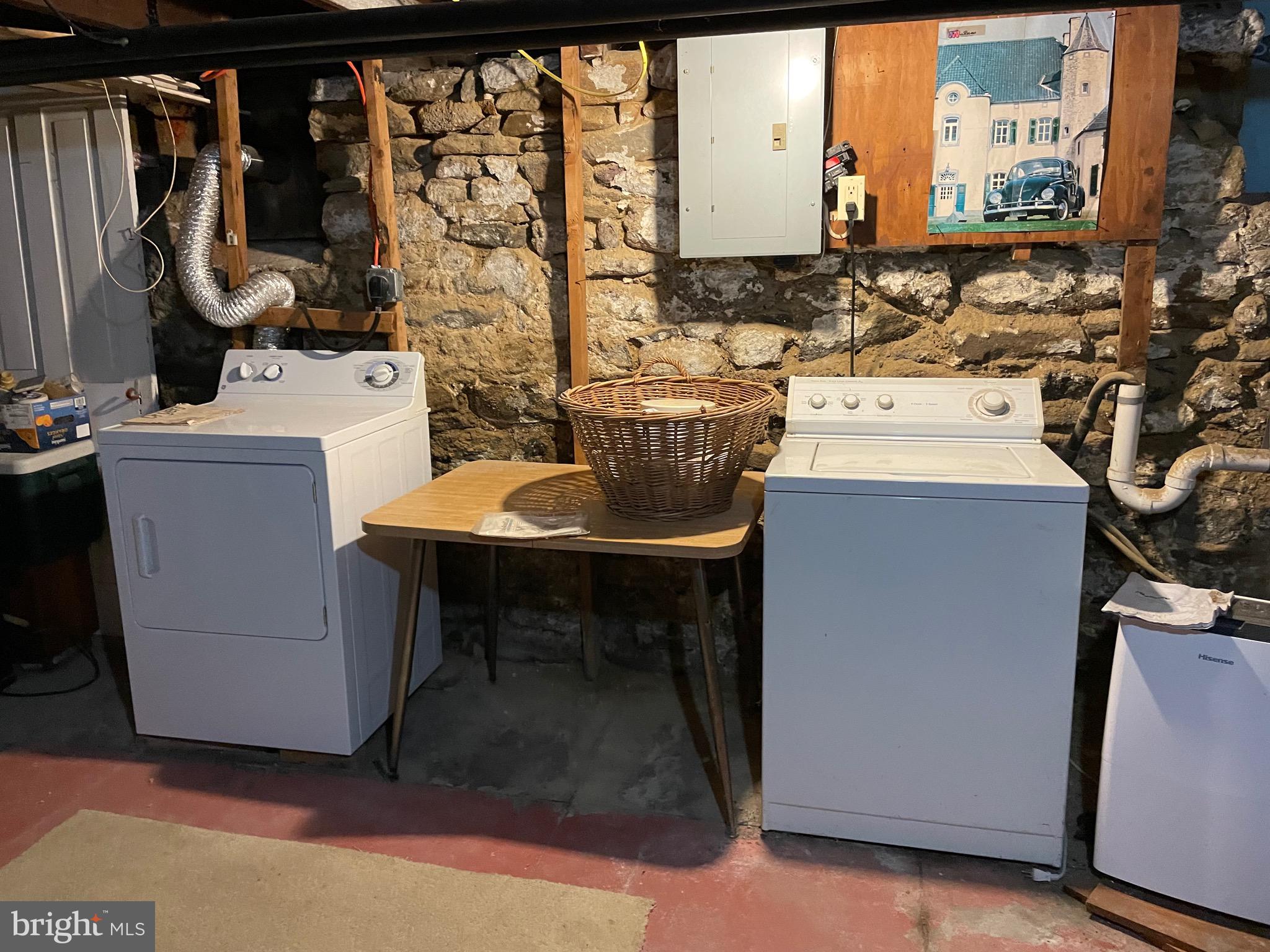 POTTSVILLE - Residential