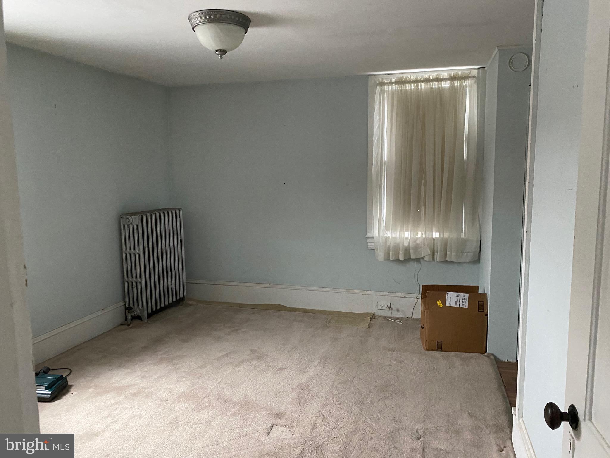 POTTSVILLE - Residential