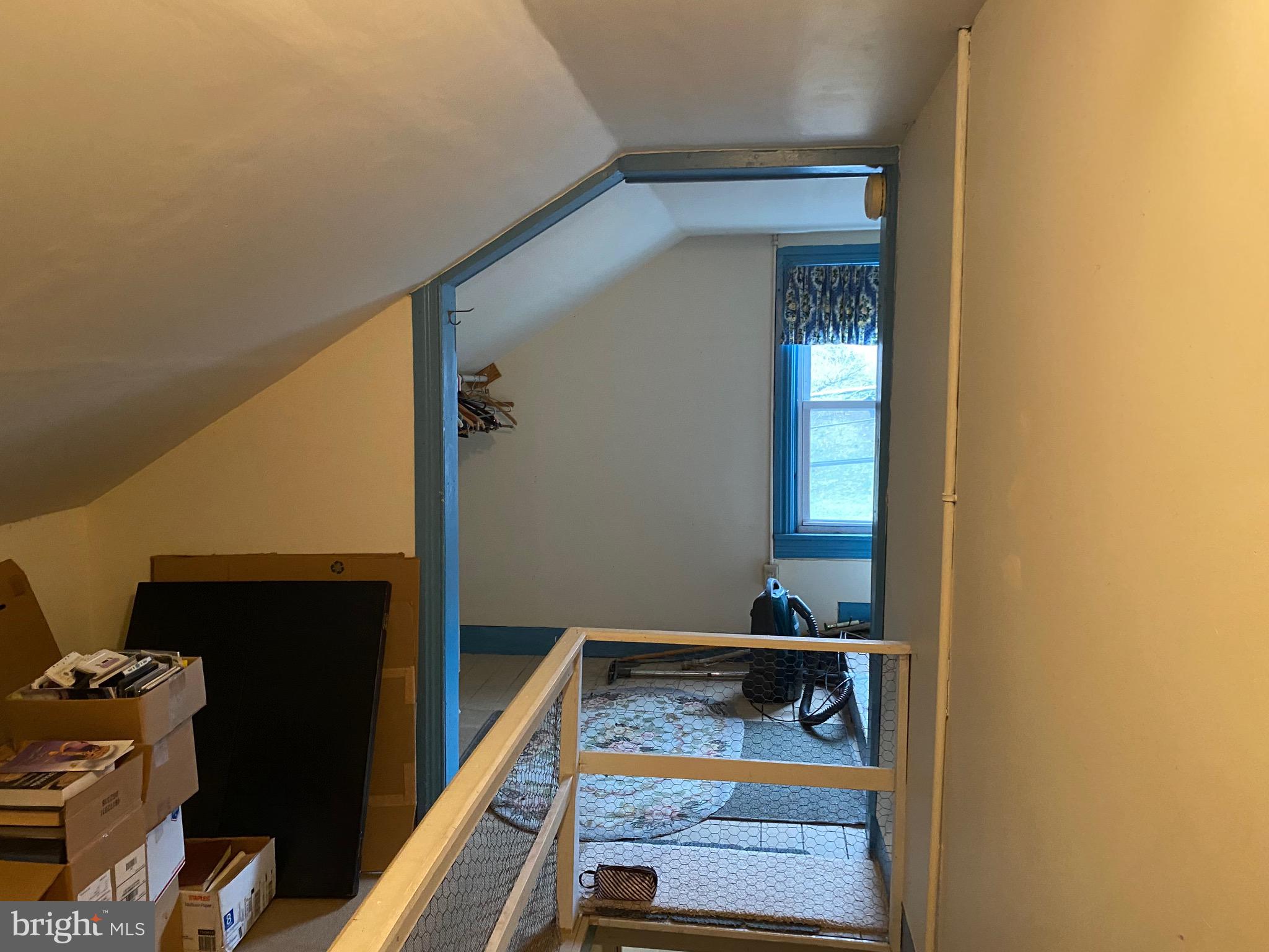 POTTSVILLE - Residential