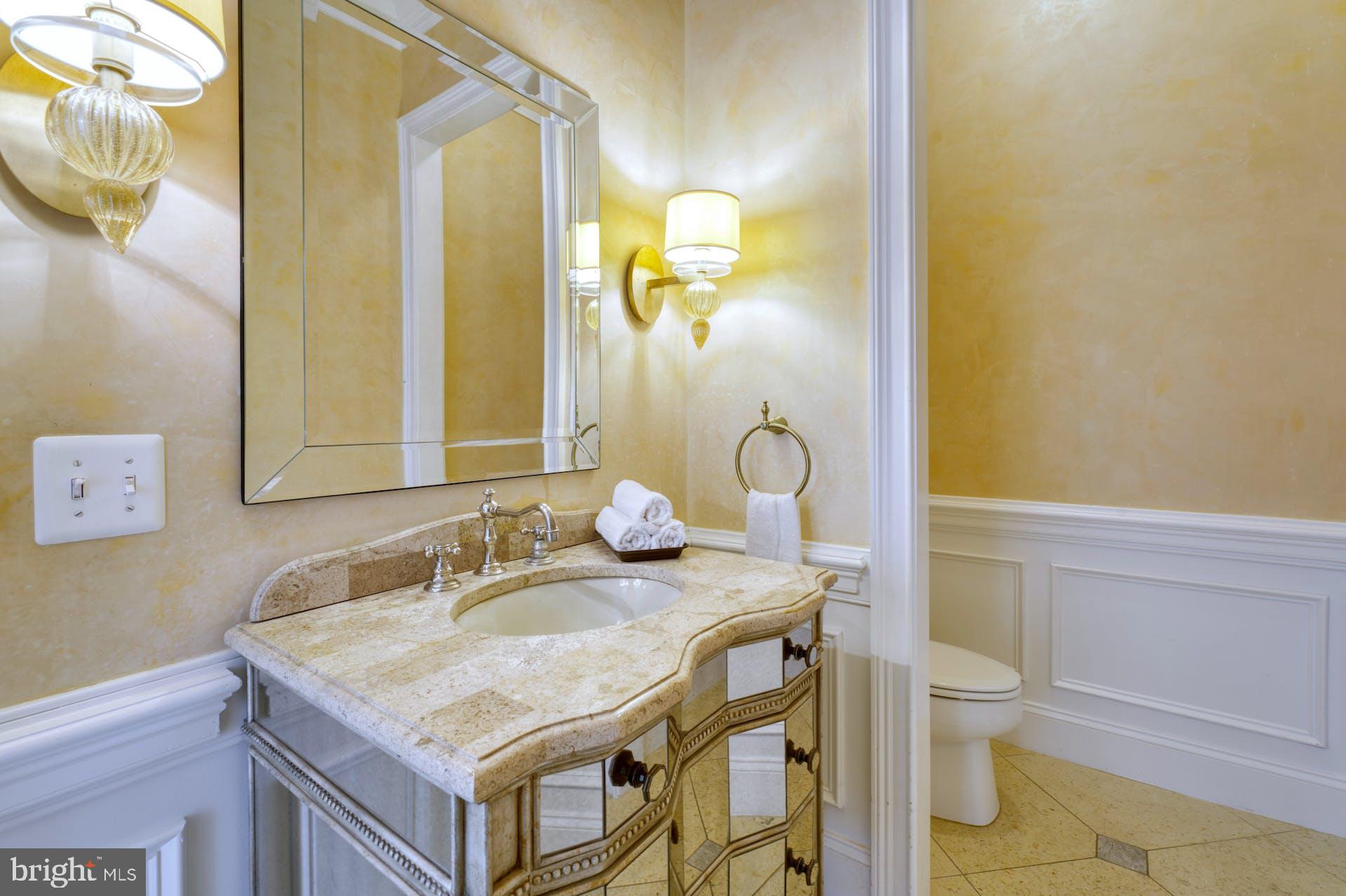 BELMONT COUNTRY CLUB - Residential