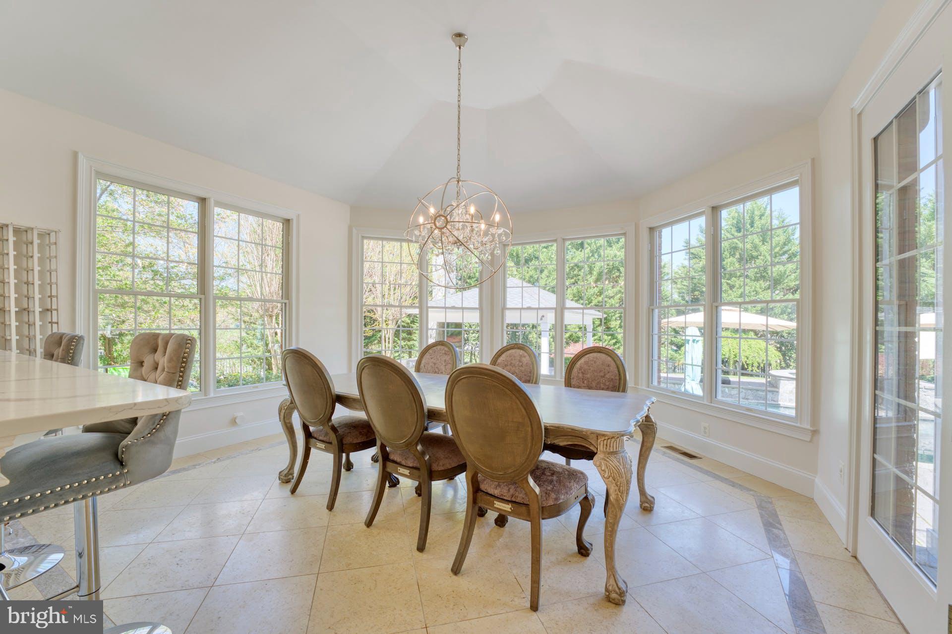 BELMONT COUNTRY CLUB - Residential