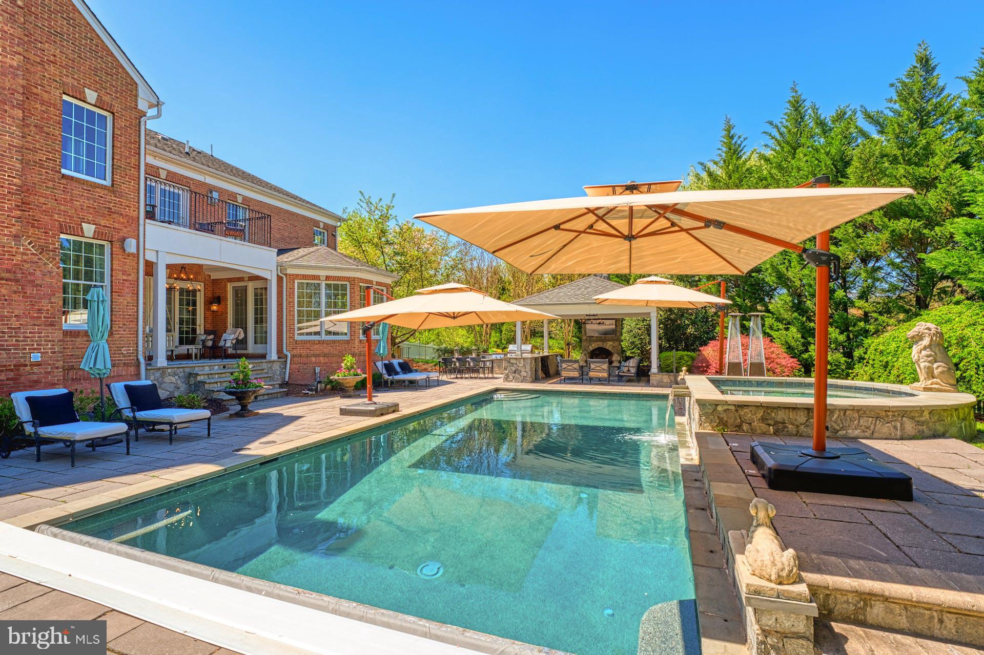 BELMONT COUNTRY CLUB - Residential