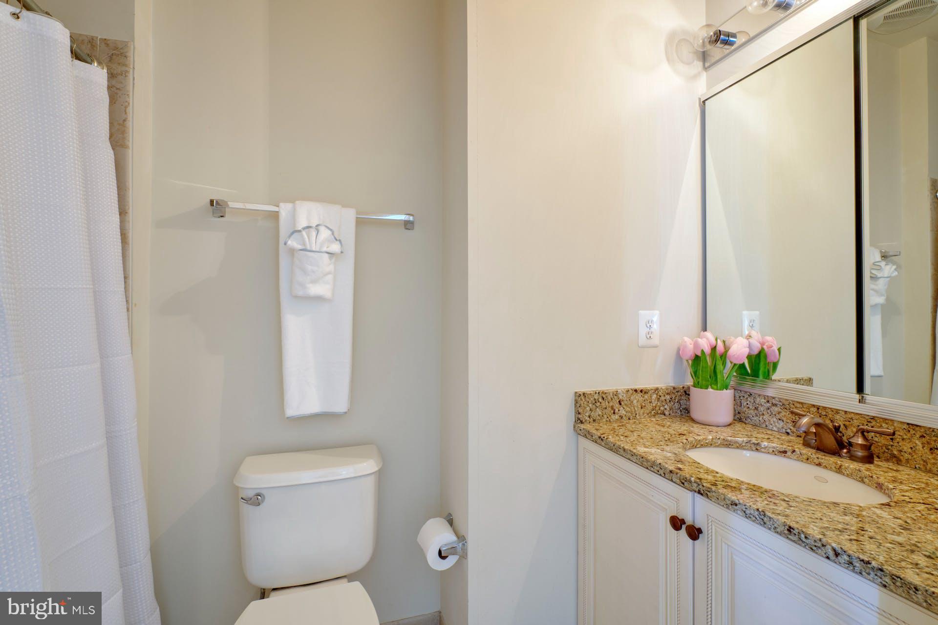 BELMONT COUNTRY CLUB - Residential