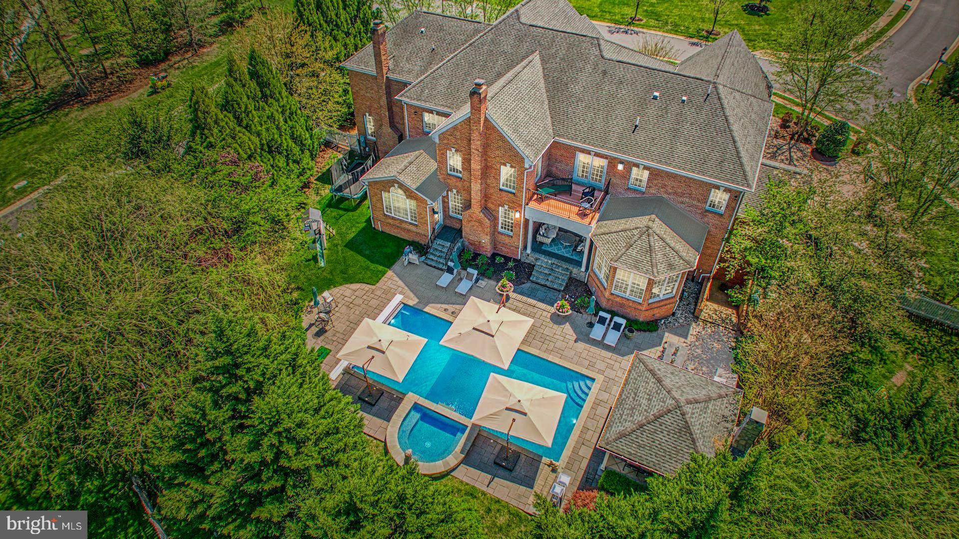 BELMONT COUNTRY CLUB - Residential