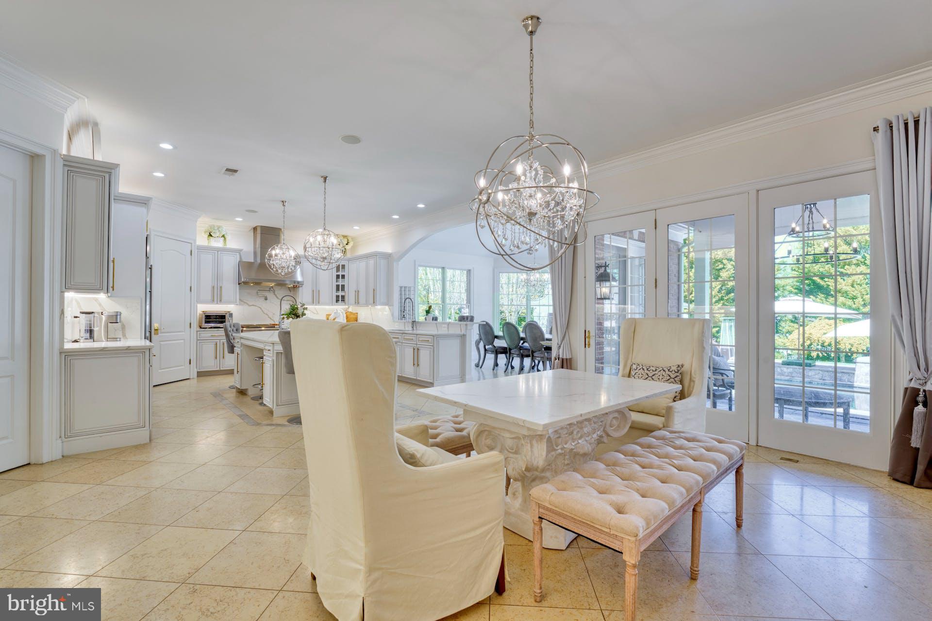 BELMONT COUNTRY CLUB - Residential