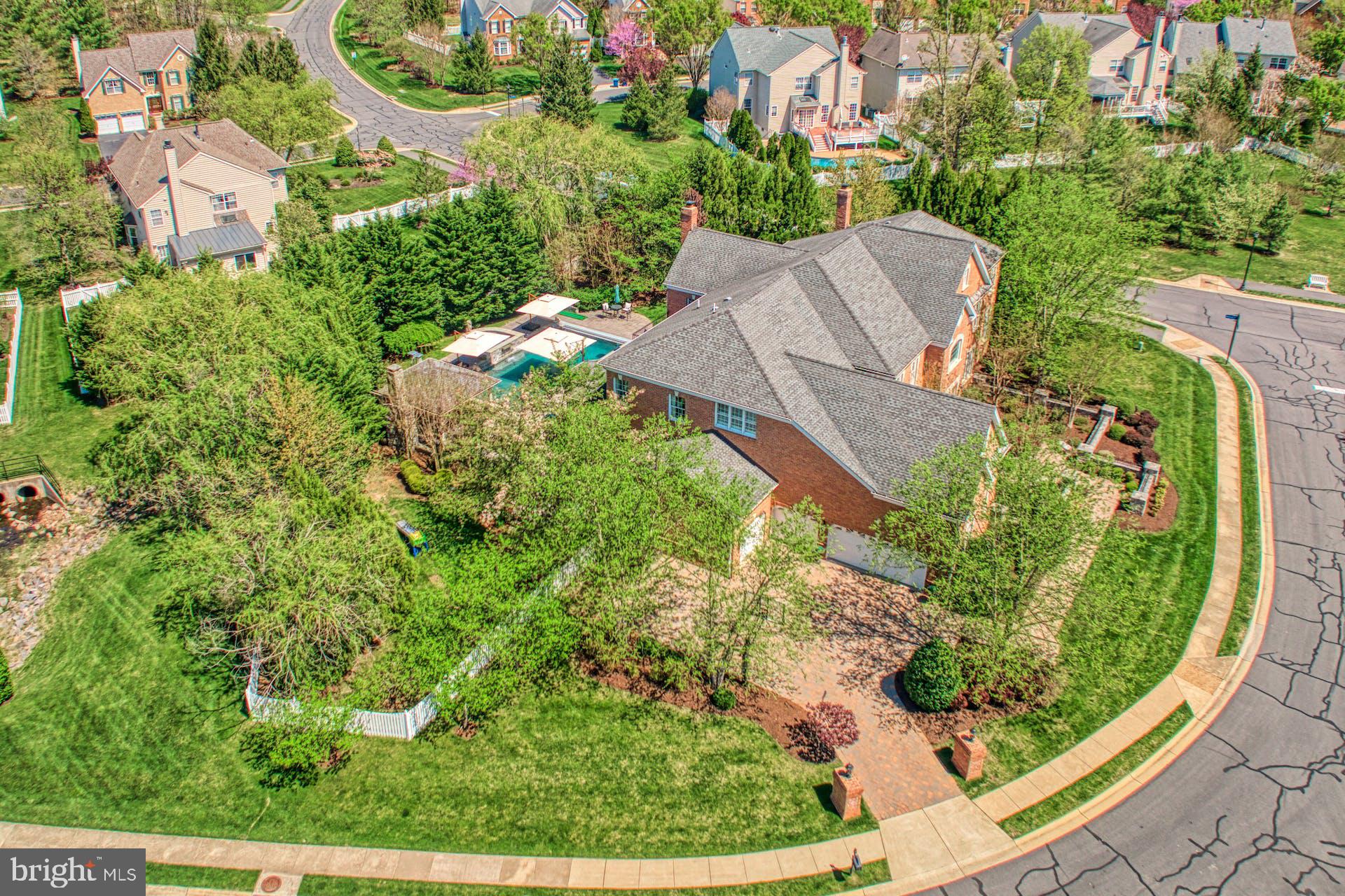 BELMONT COUNTRY CLUB - Residential