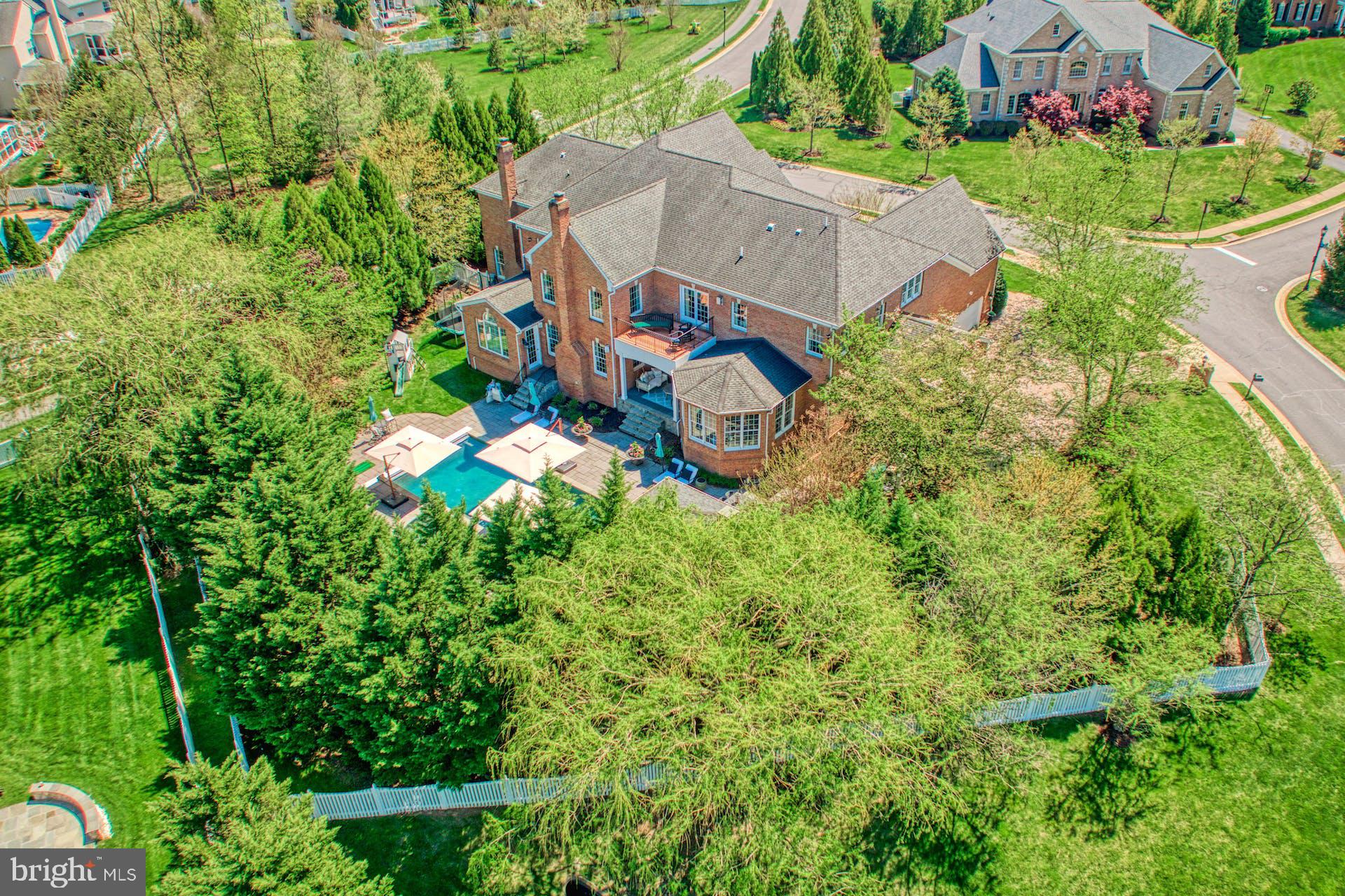 BELMONT COUNTRY CLUB - Residential