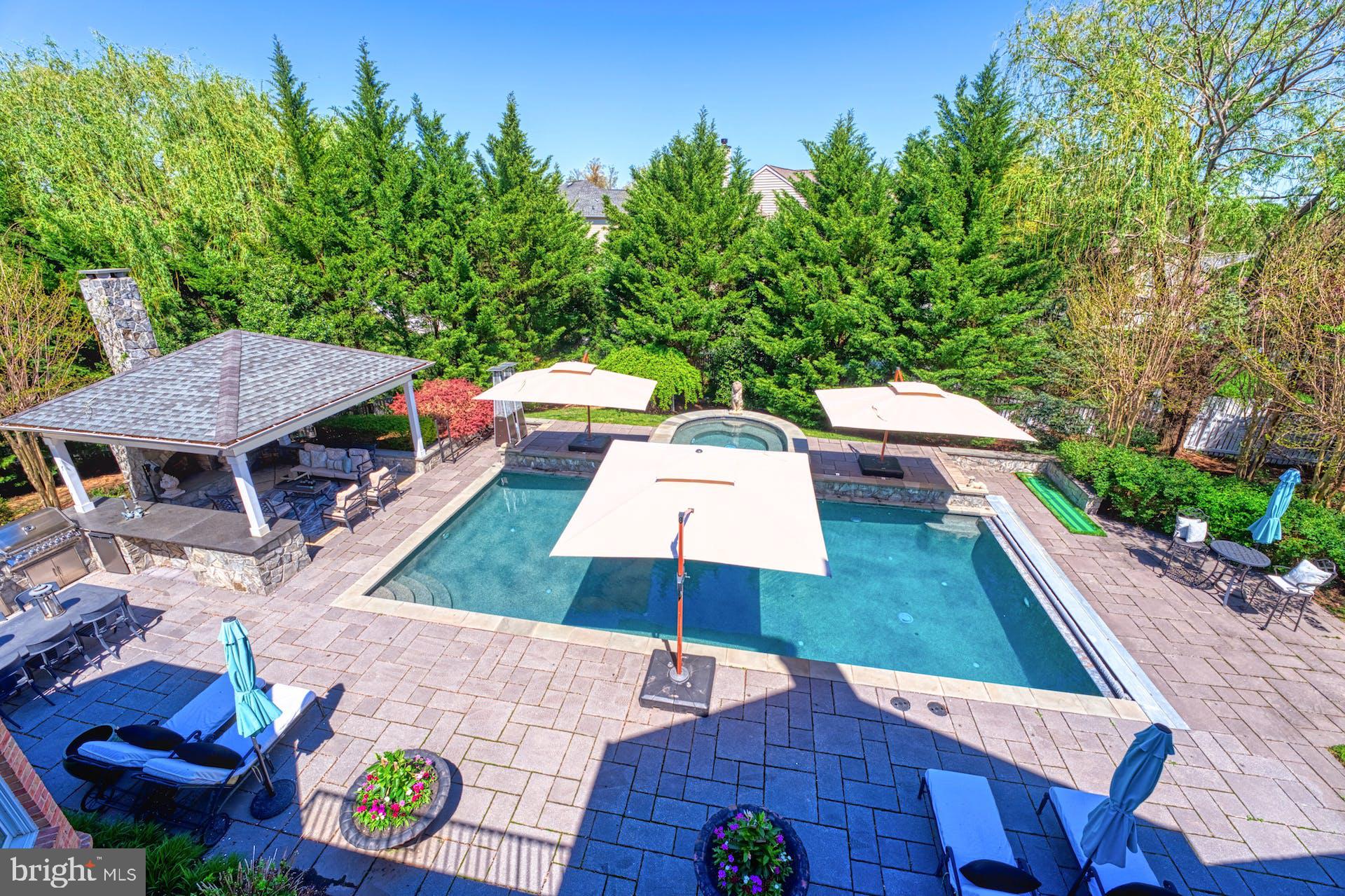 BELMONT COUNTRY CLUB - Residential