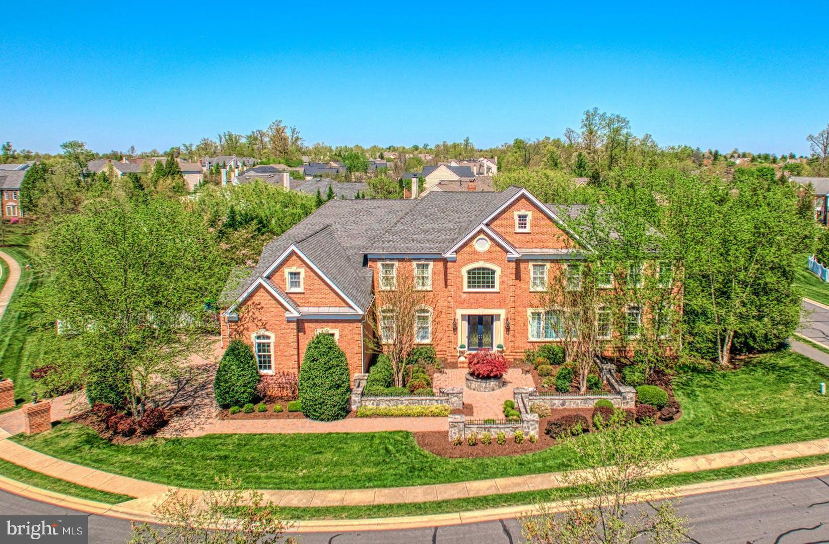 BELMONT COUNTRY CLUB - Residential